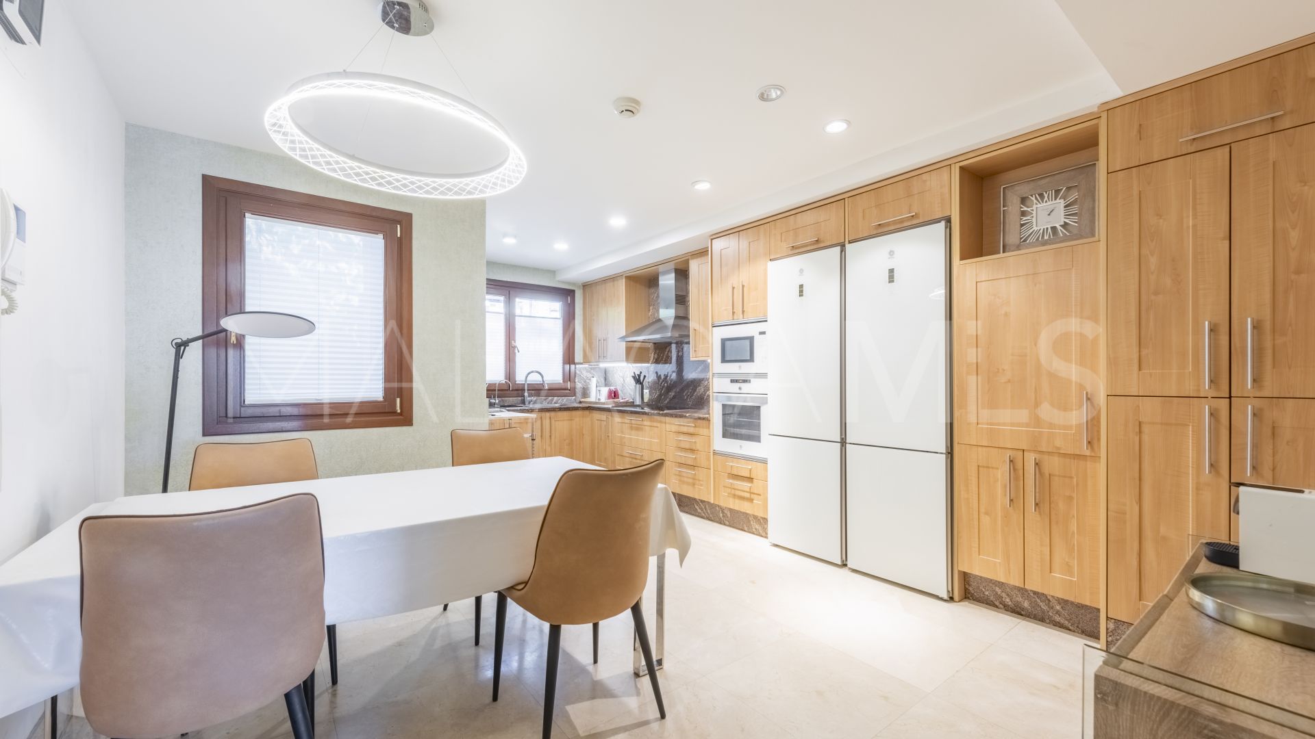 Ground floor apartment for sale in Mar Azul with 4 bedrooms