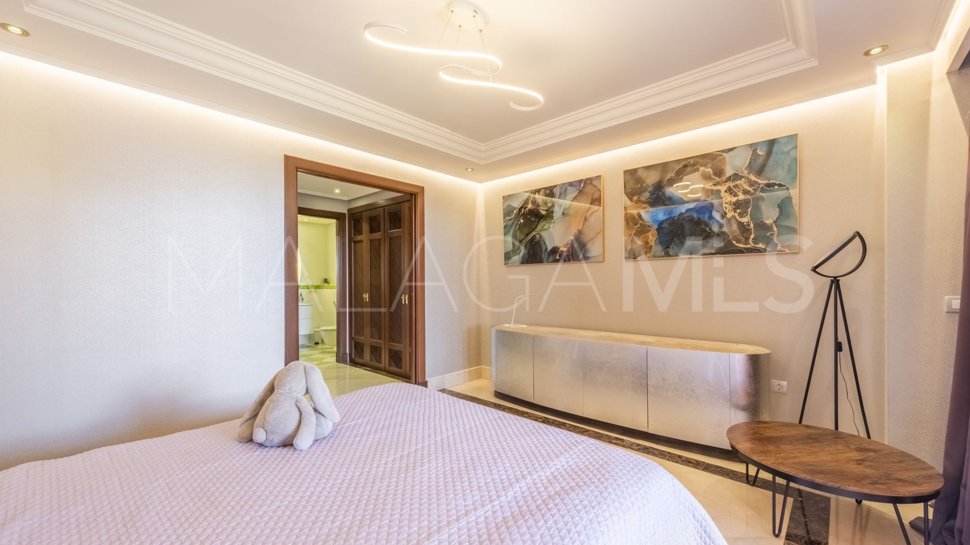 Ground floor apartment for sale in Mar Azul with 4 bedrooms