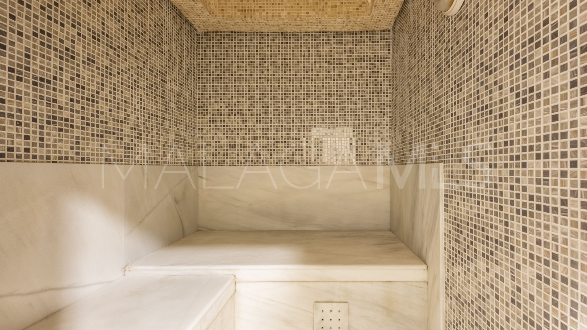 Ground floor apartment for sale in Mar Azul with 4 bedrooms