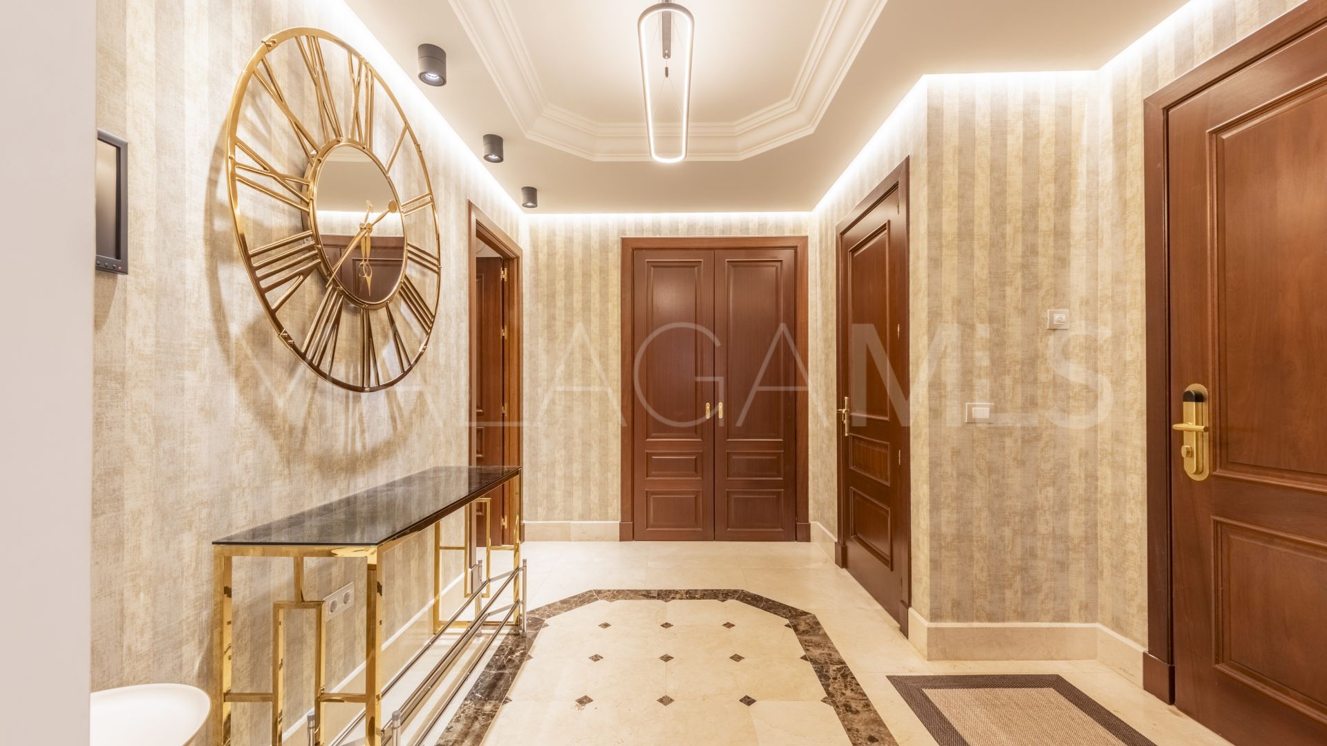 Ground floor apartment for sale in Mar Azul with 4 bedrooms