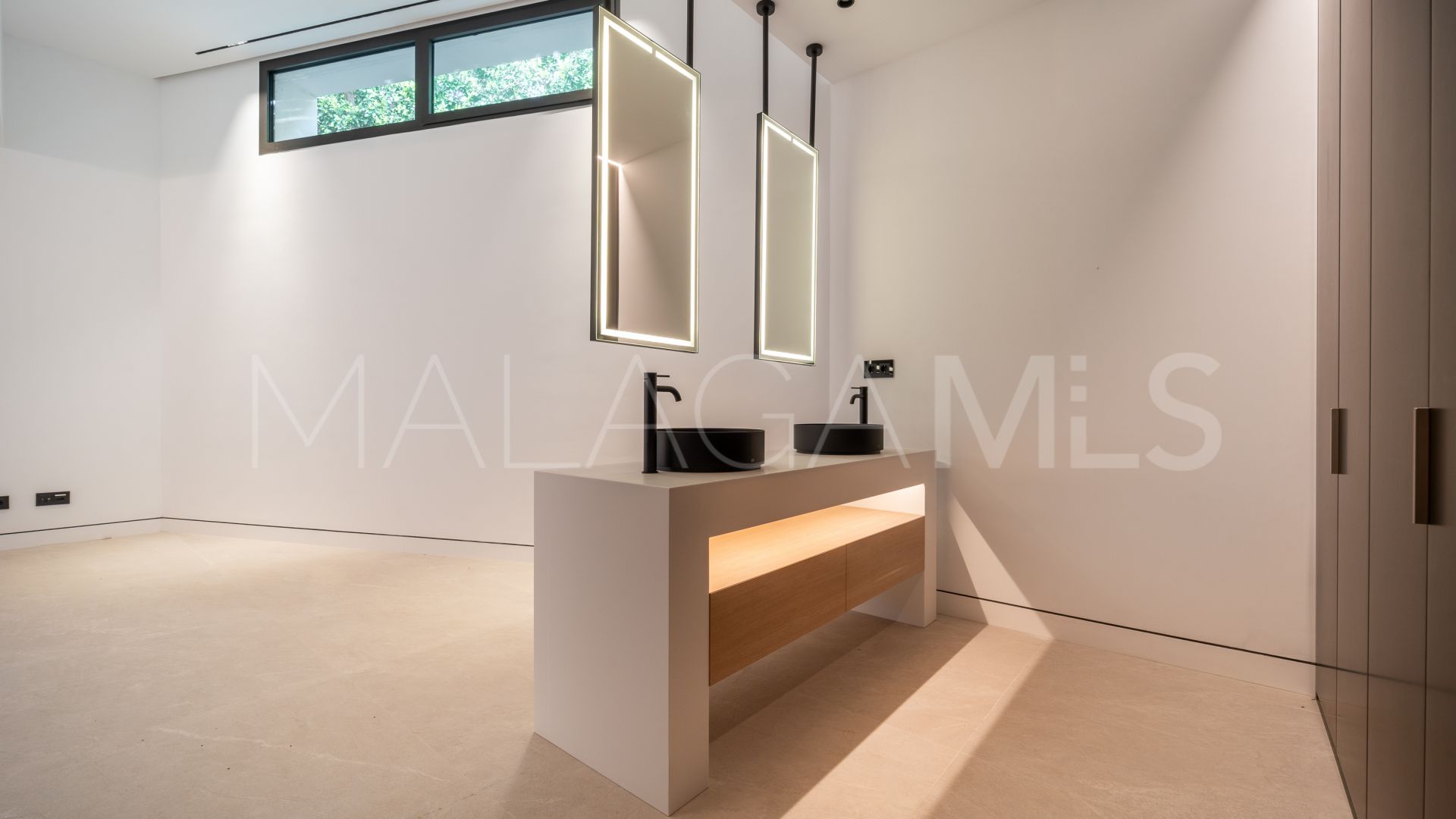 Villa for sale in Vilas 12