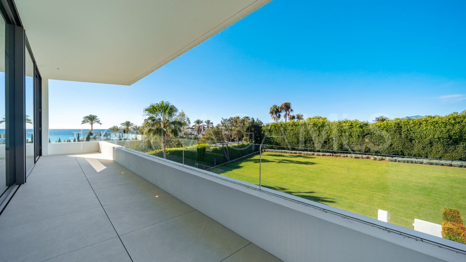 Villa for sale in Vilas 12