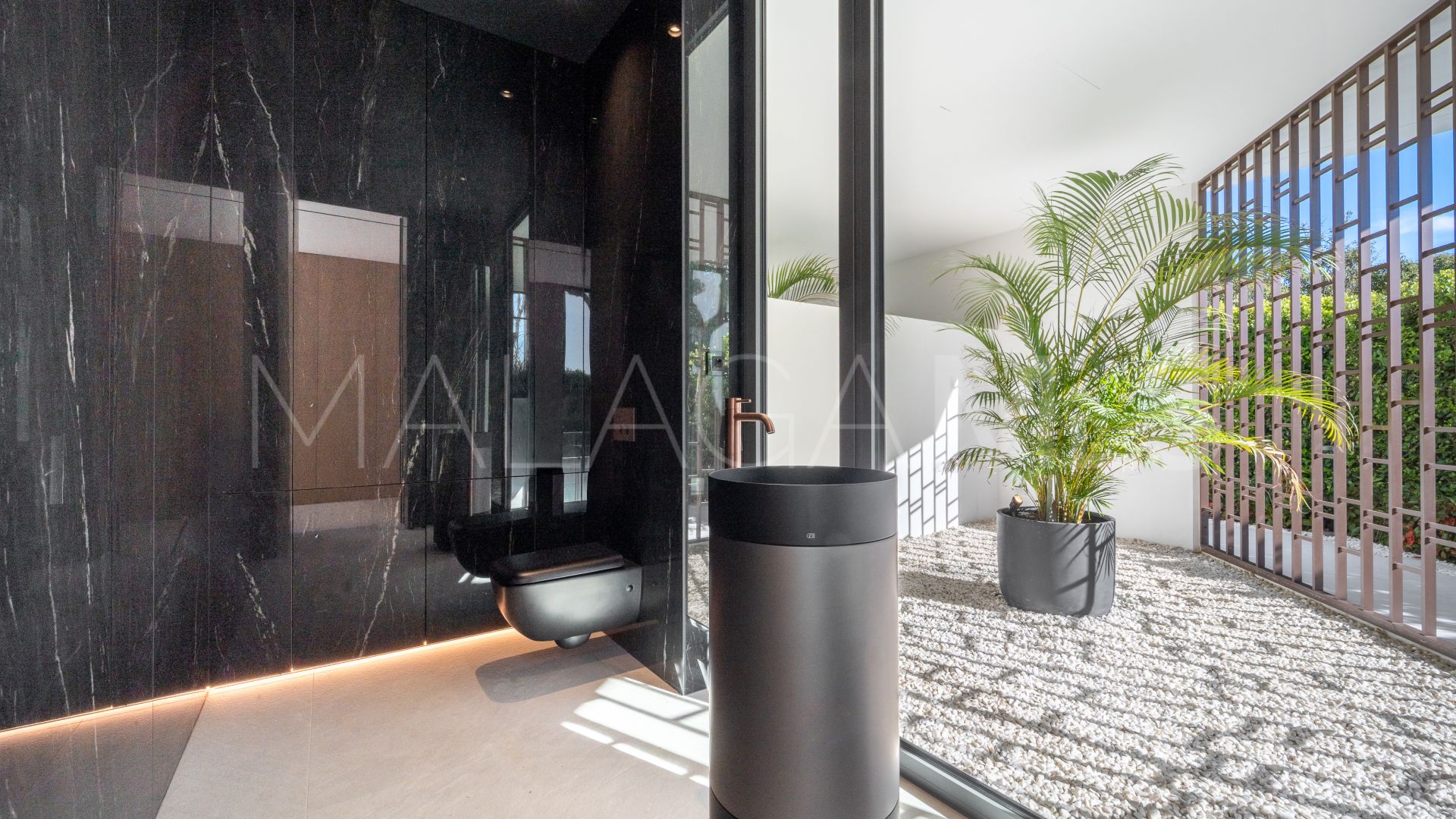 Villa for sale in Vilas 12