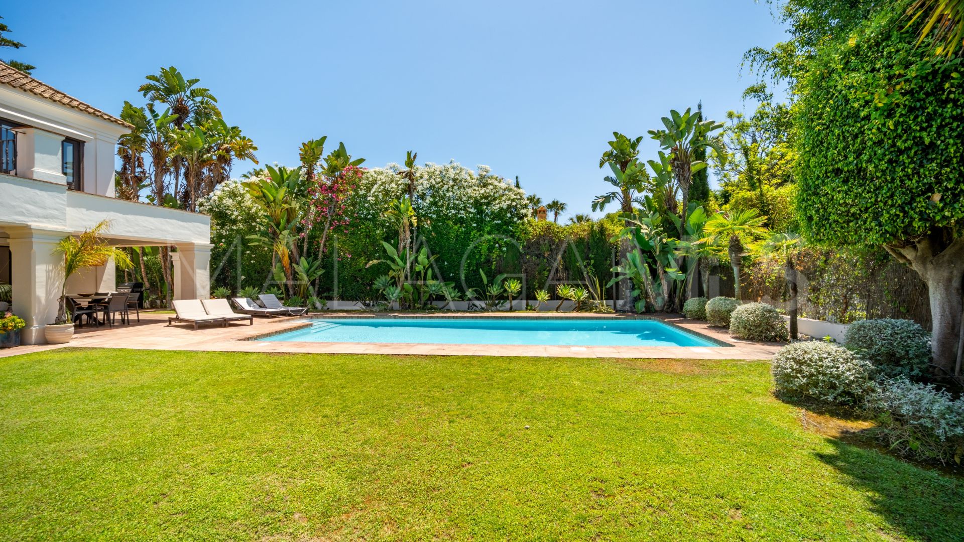For sale villa in Casasola