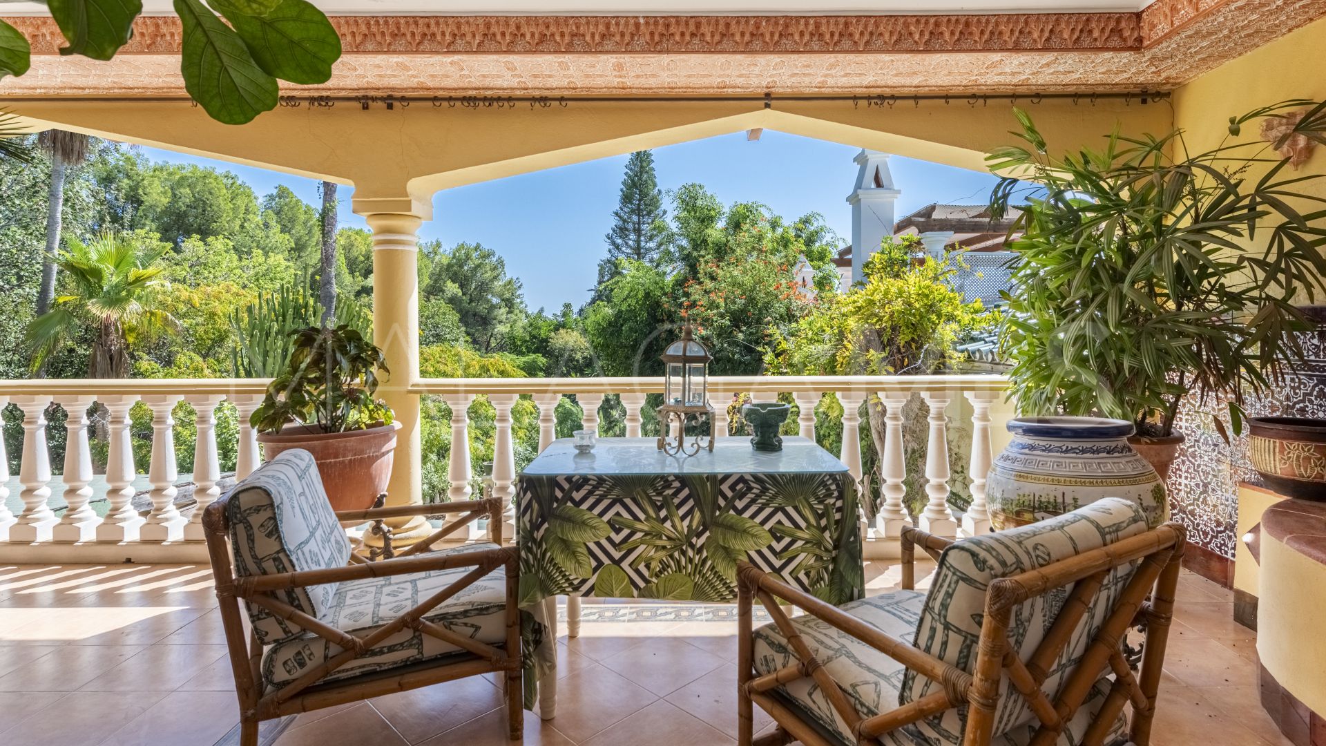 For sale semi detached villa in Marbella Hill Club with 4 bedrooms