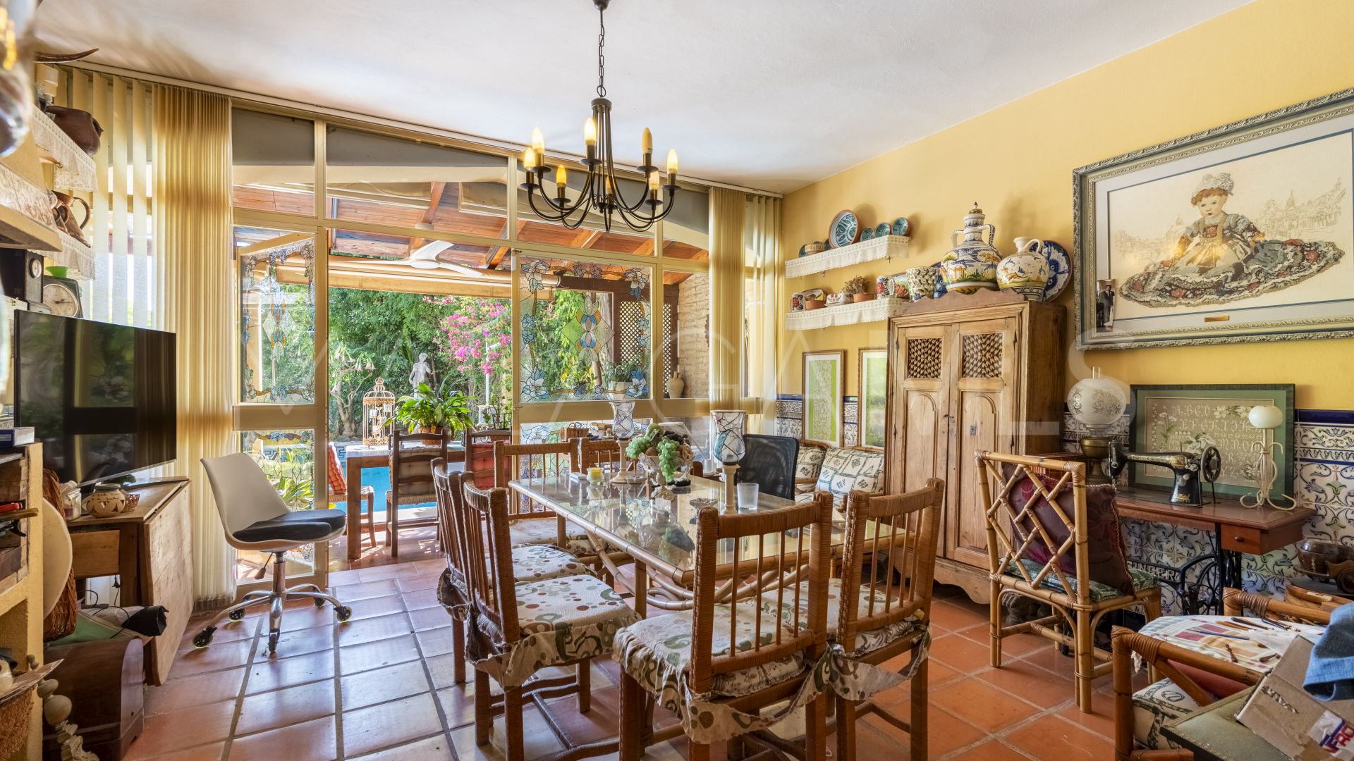 For sale semi detached villa in Marbella Hill Club with 4 bedrooms