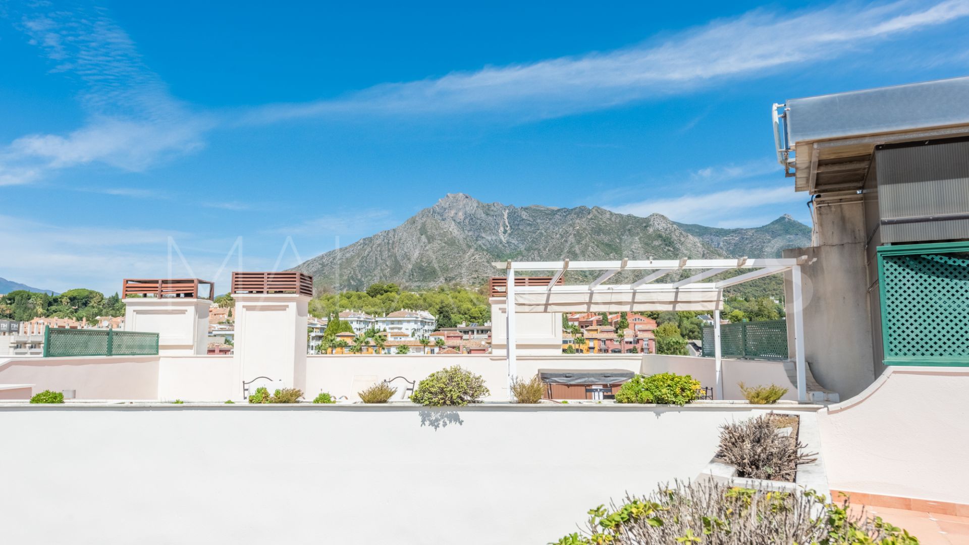 For sale Guadalpin Suites 3 bedrooms duplex penthouse
