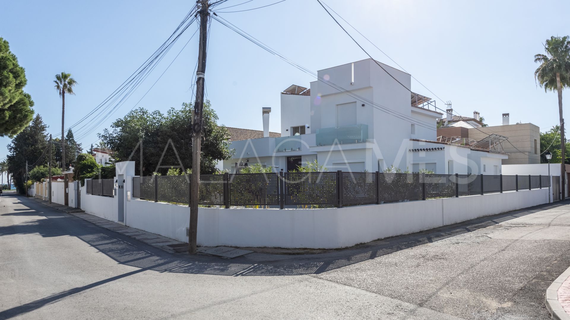 Villa for sale in Las Petunias