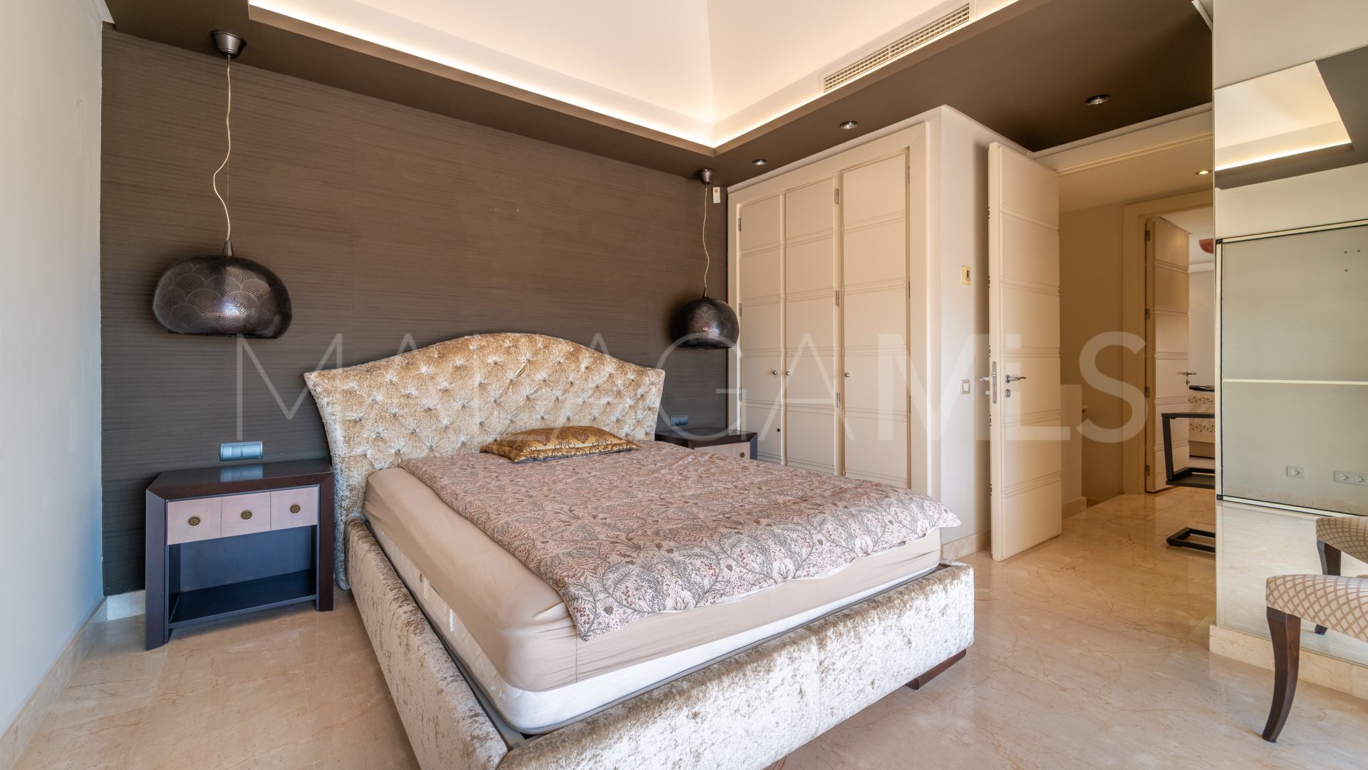 3 bedrooms duplex penthouse in La Trinidad for sale