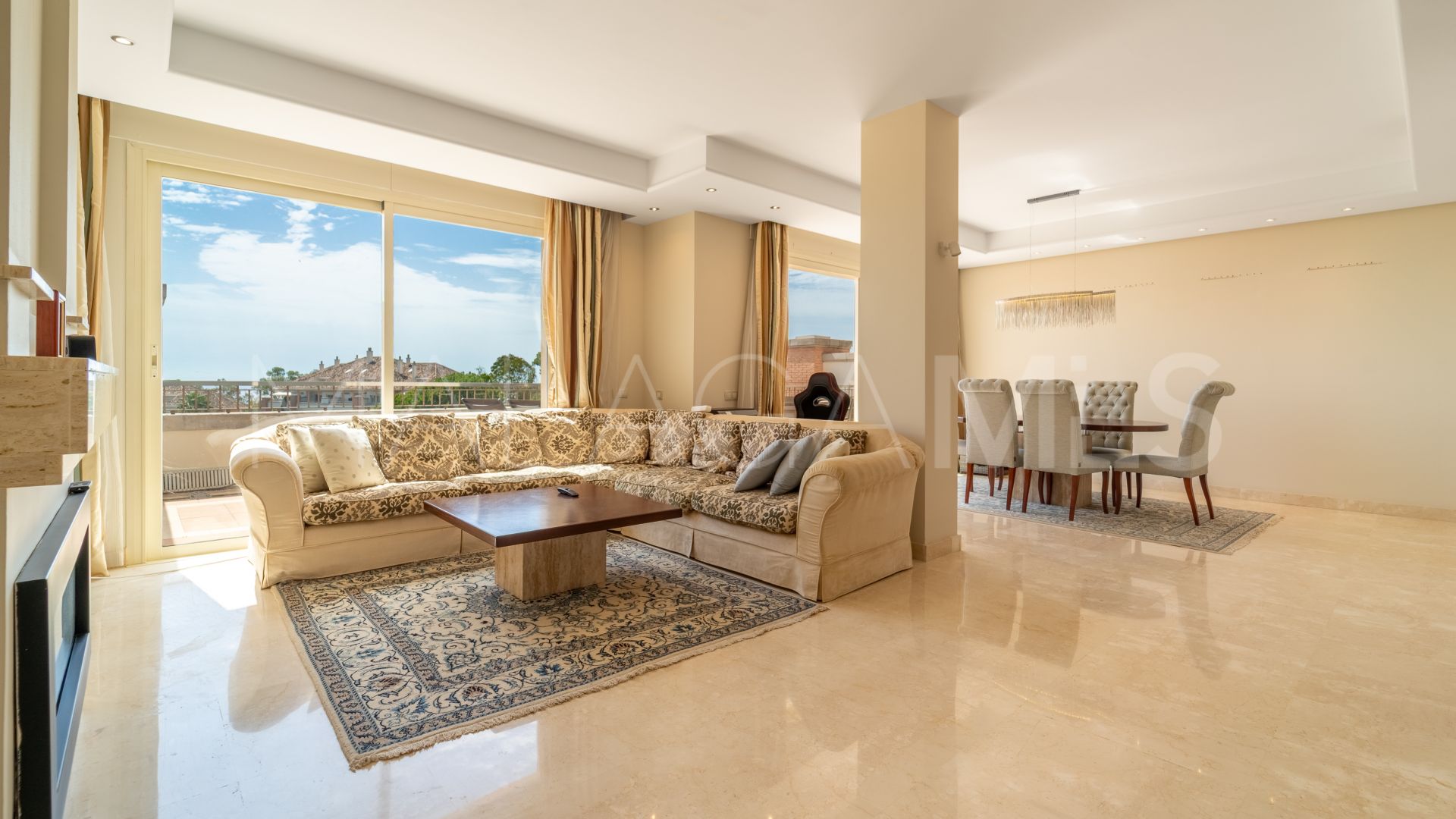 3 bedrooms duplex penthouse in La Trinidad for sale