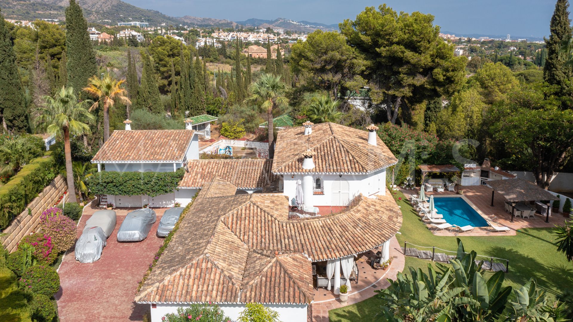 Villa for sale in Rocio de Nagüeles