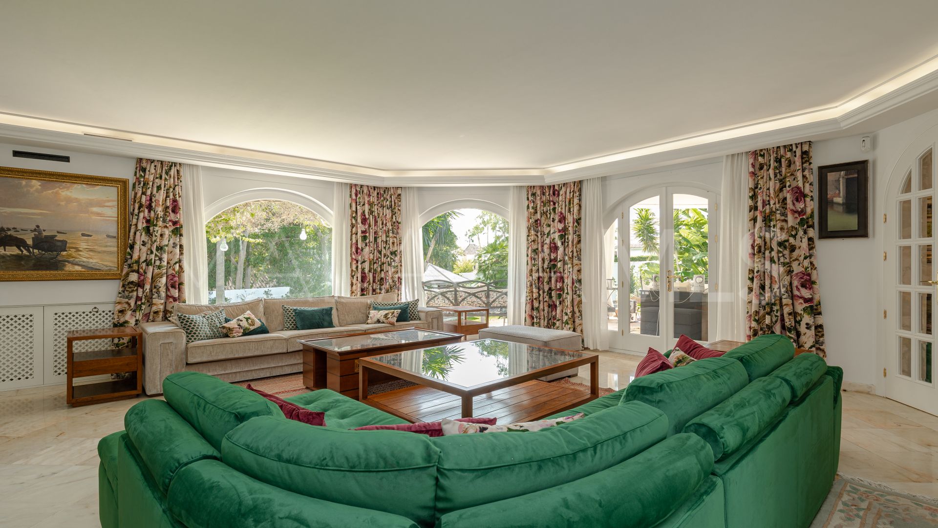 Villa for sale in Rocio de Nagüeles