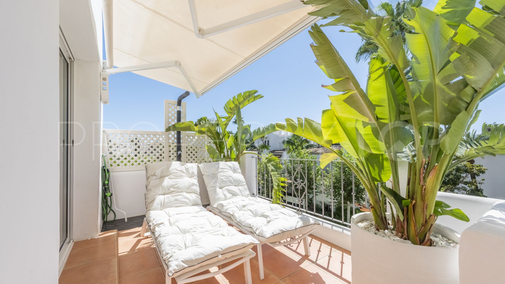 For sale Alcazaba Beach penthouse