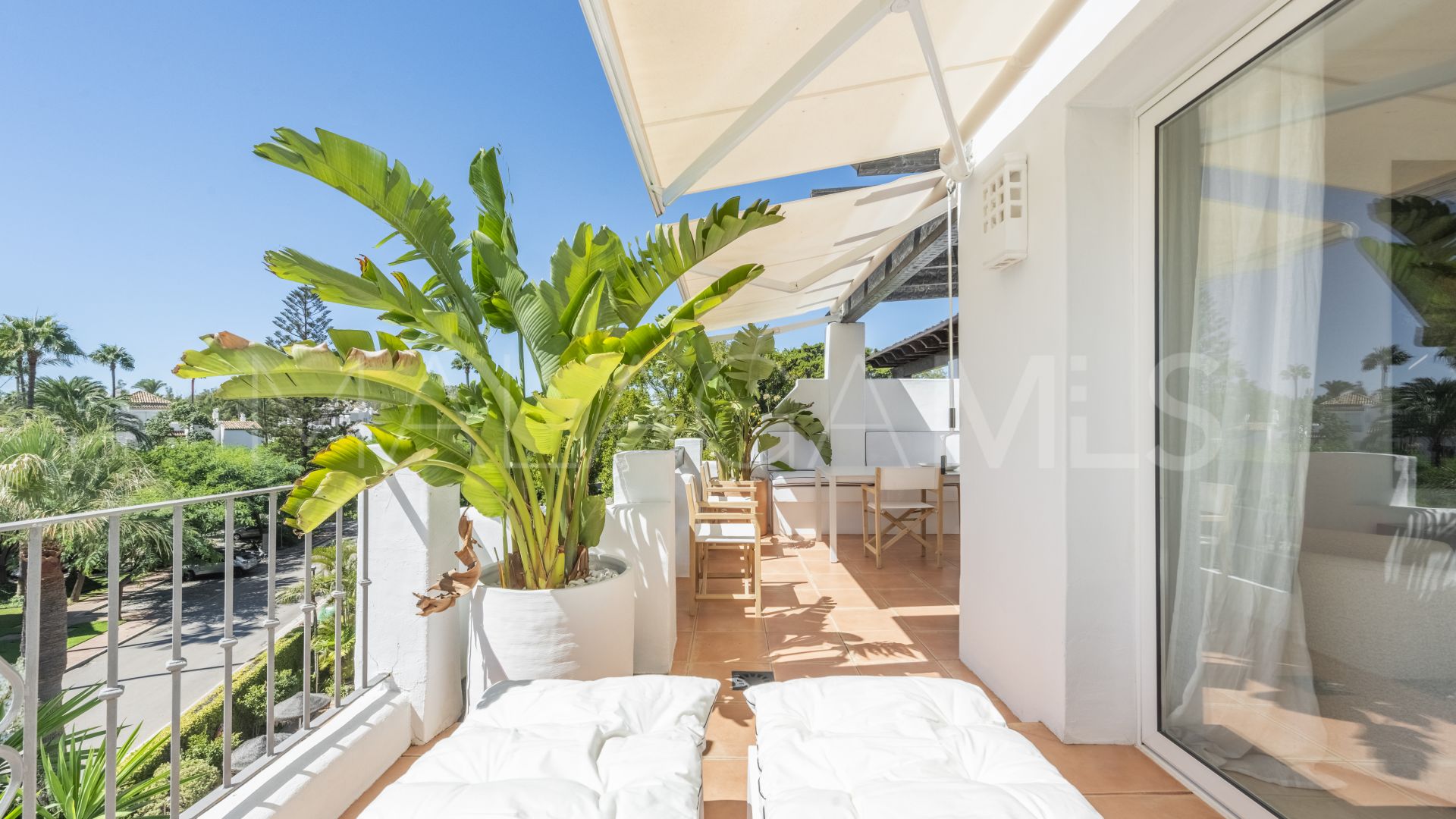 Appartement terrasse for sale in Alcazaba Beach