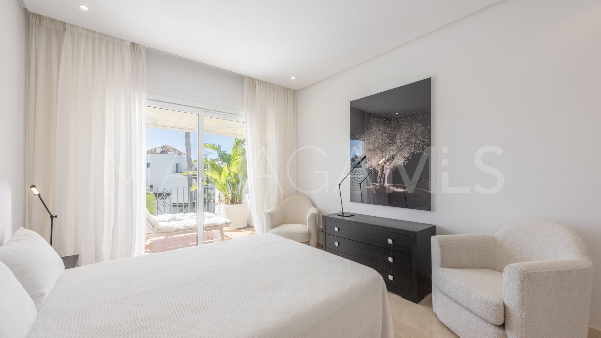 For sale Alcazaba Beach penthouse