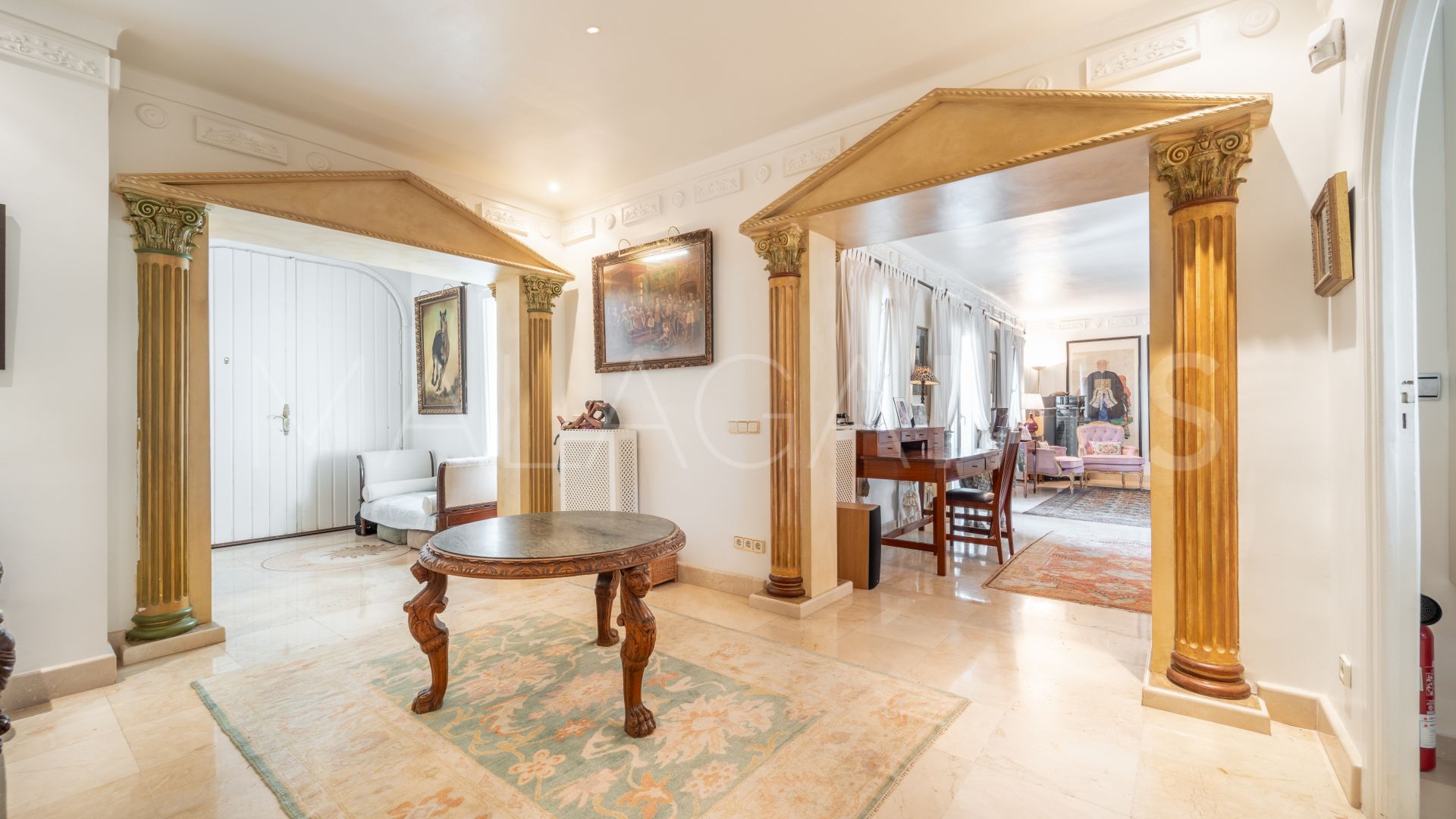 Villa for sale in Guadalmina Alta