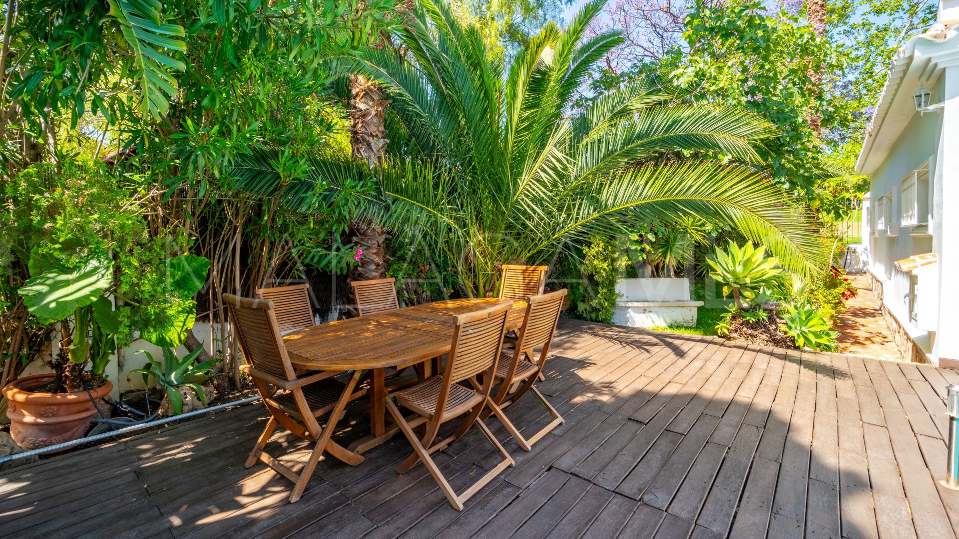 Villa for sale in Guadalmina Alta