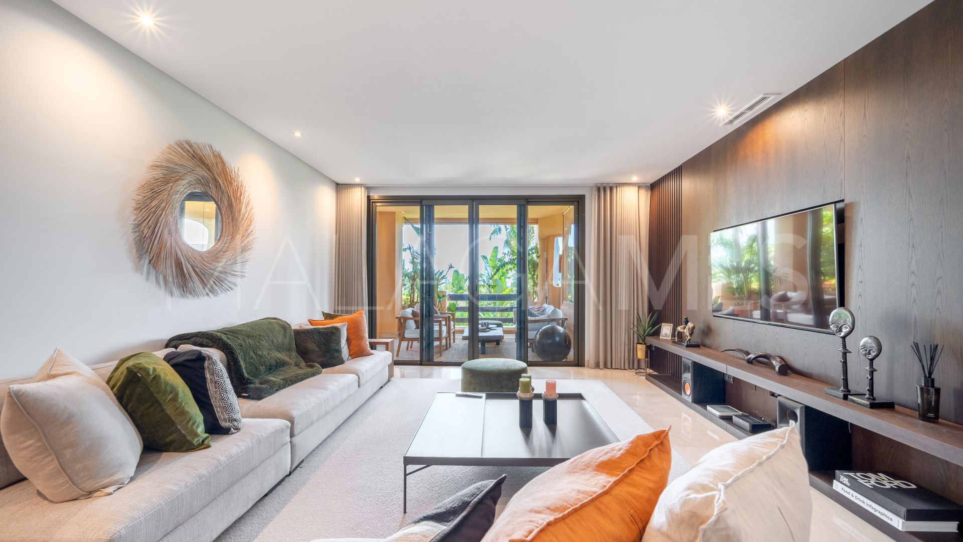 2 bedrooms Mansion Club apartment for sale