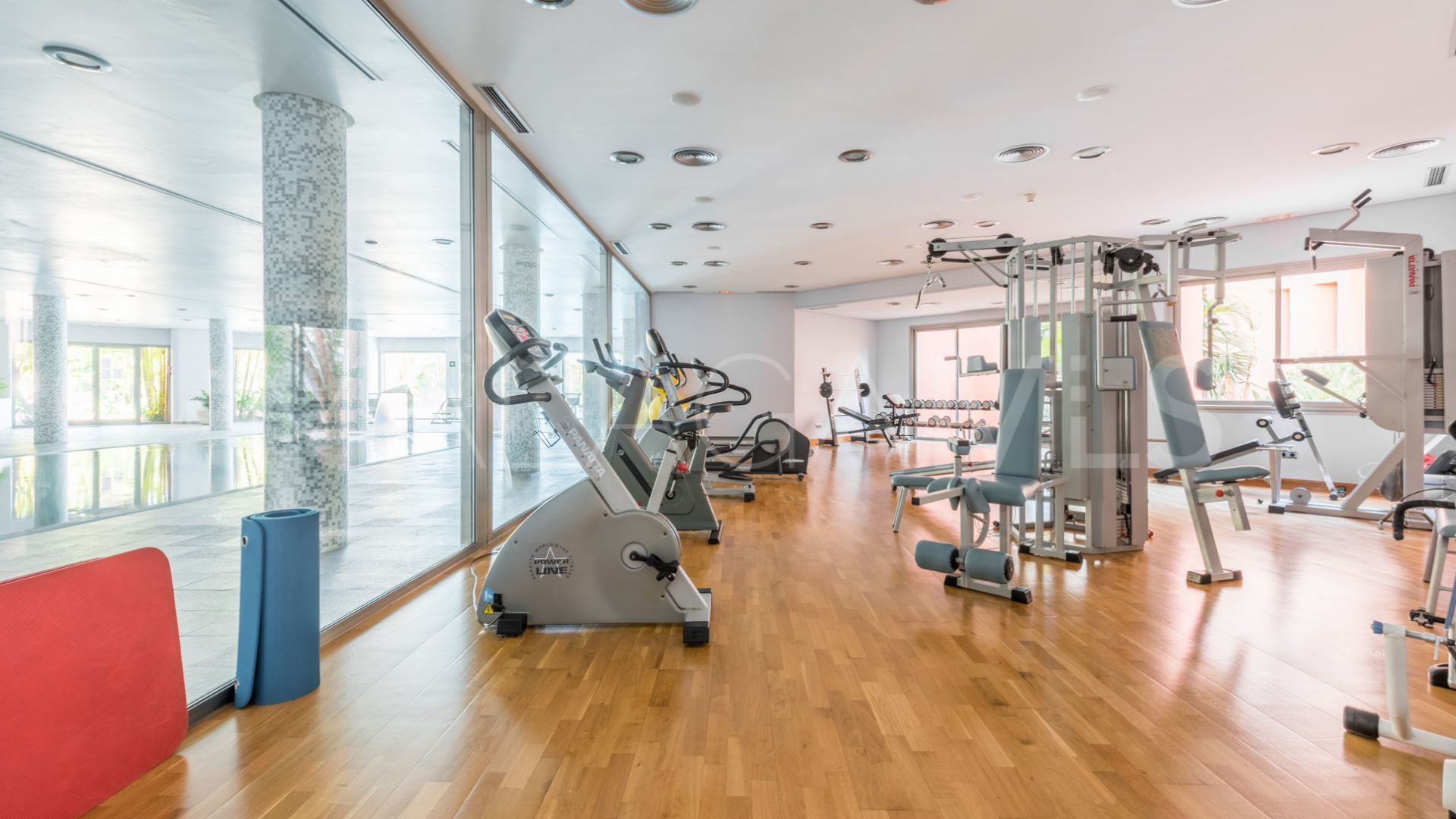 2 bedrooms Mansion Club apartment for sale