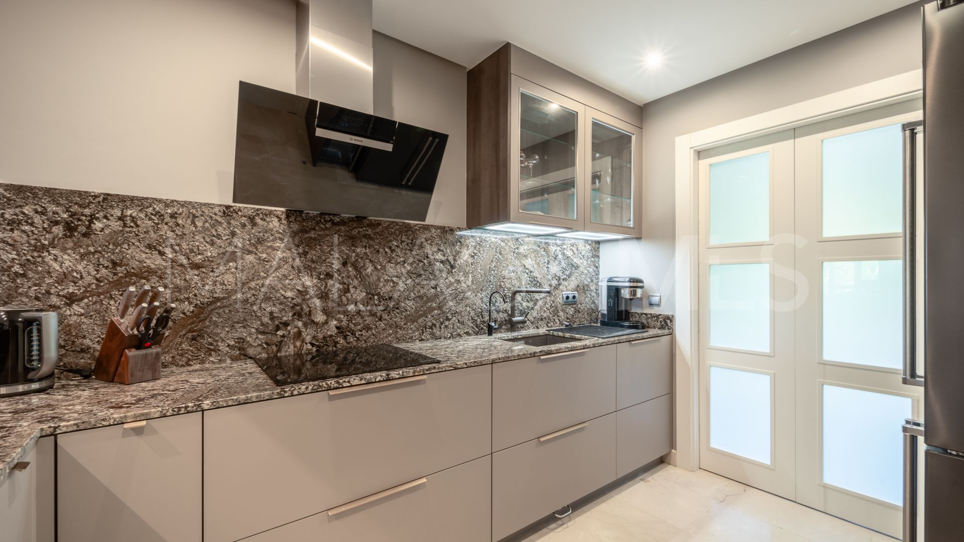 2 bedrooms Mansion Club apartment for sale