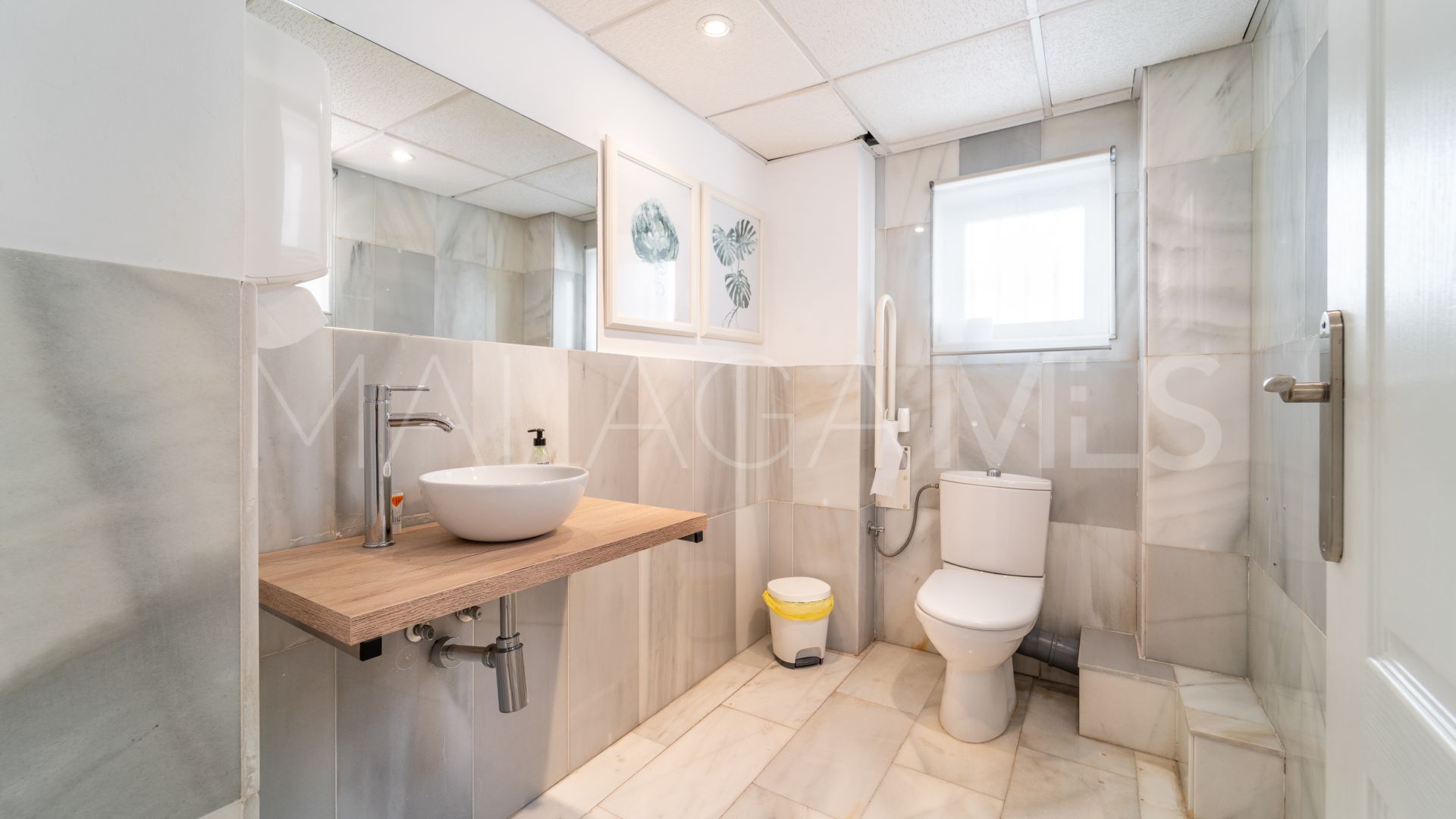 Commercial for sale in Marbella Centro