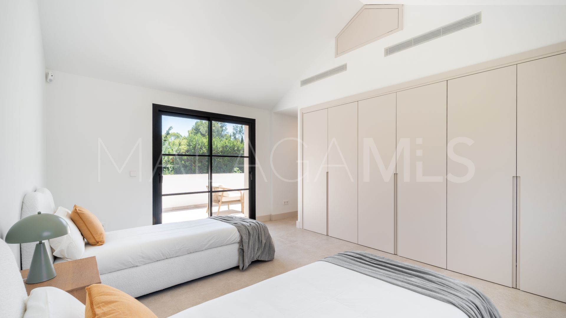 Se vende villa with 5 bedrooms in Fuente del Espanto