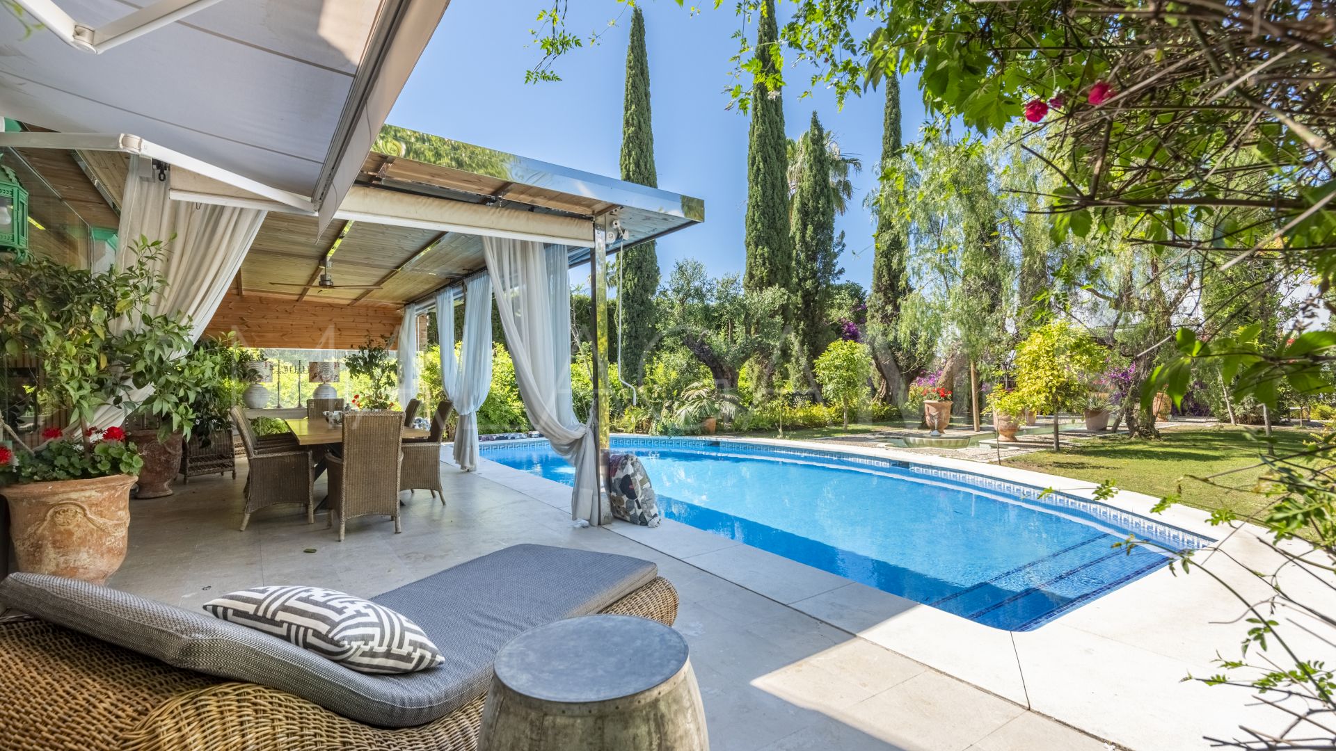 Villa for sale in Marbella Goldene Meile