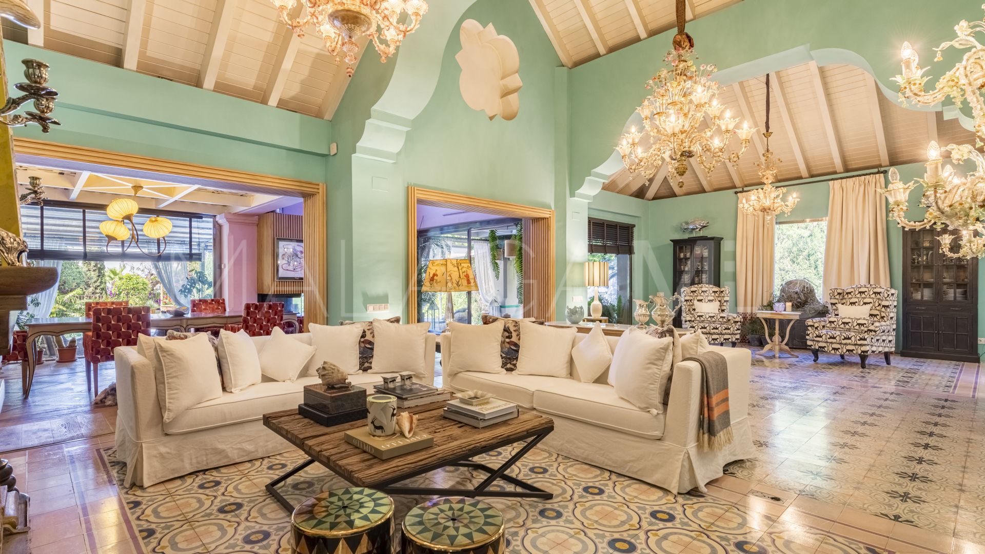 Villa for sale in Marbella Goldene Meile