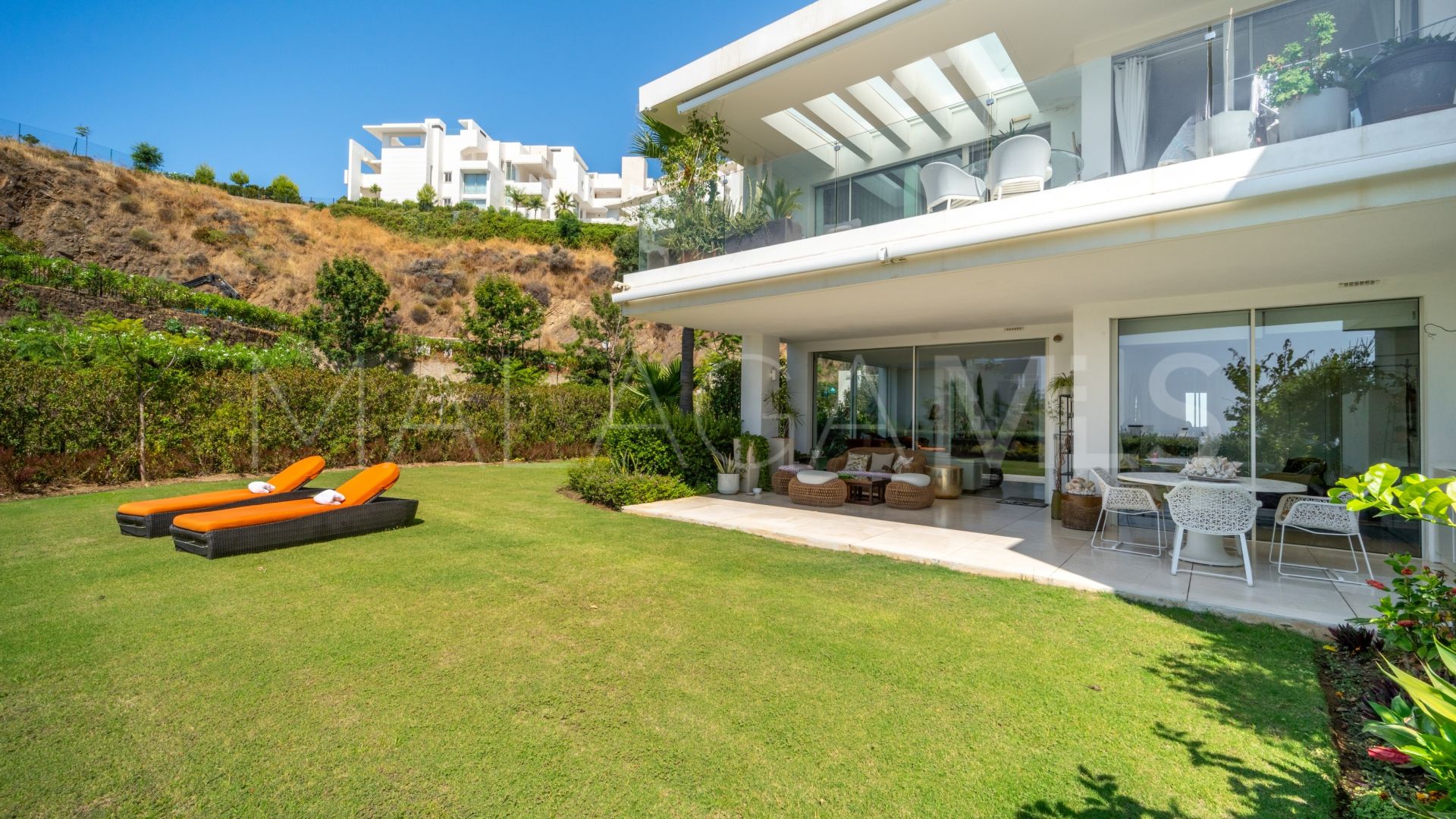For sale ground floor apartment in Palo Alto with 3 bedrooms