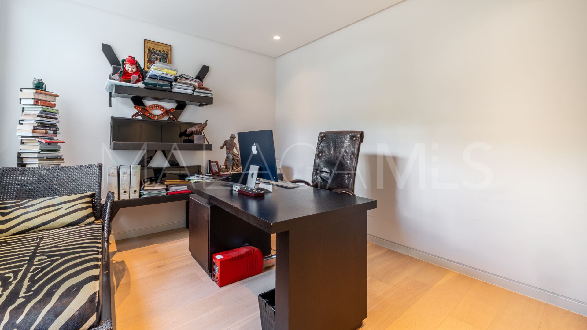 For sale ground floor apartment in Palo Alto with 3 bedrooms