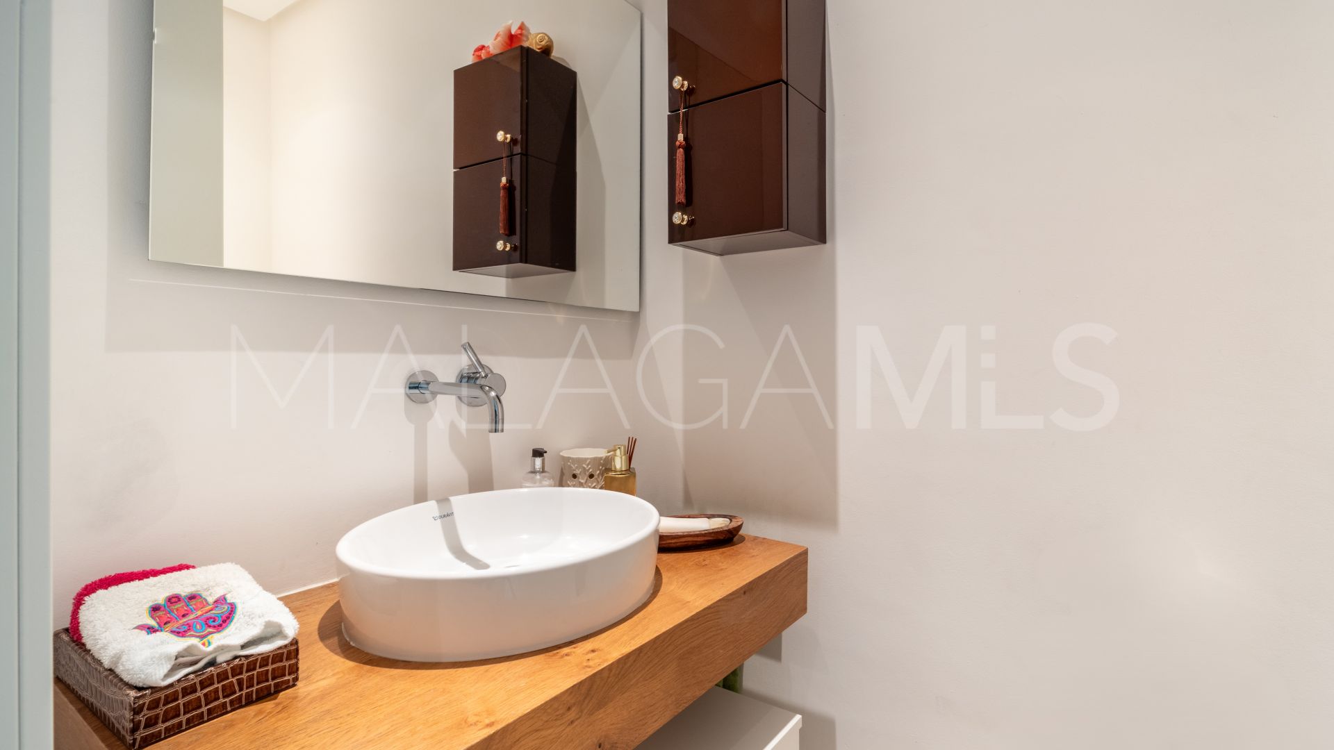 For sale ground floor apartment in Palo Alto with 3 bedrooms