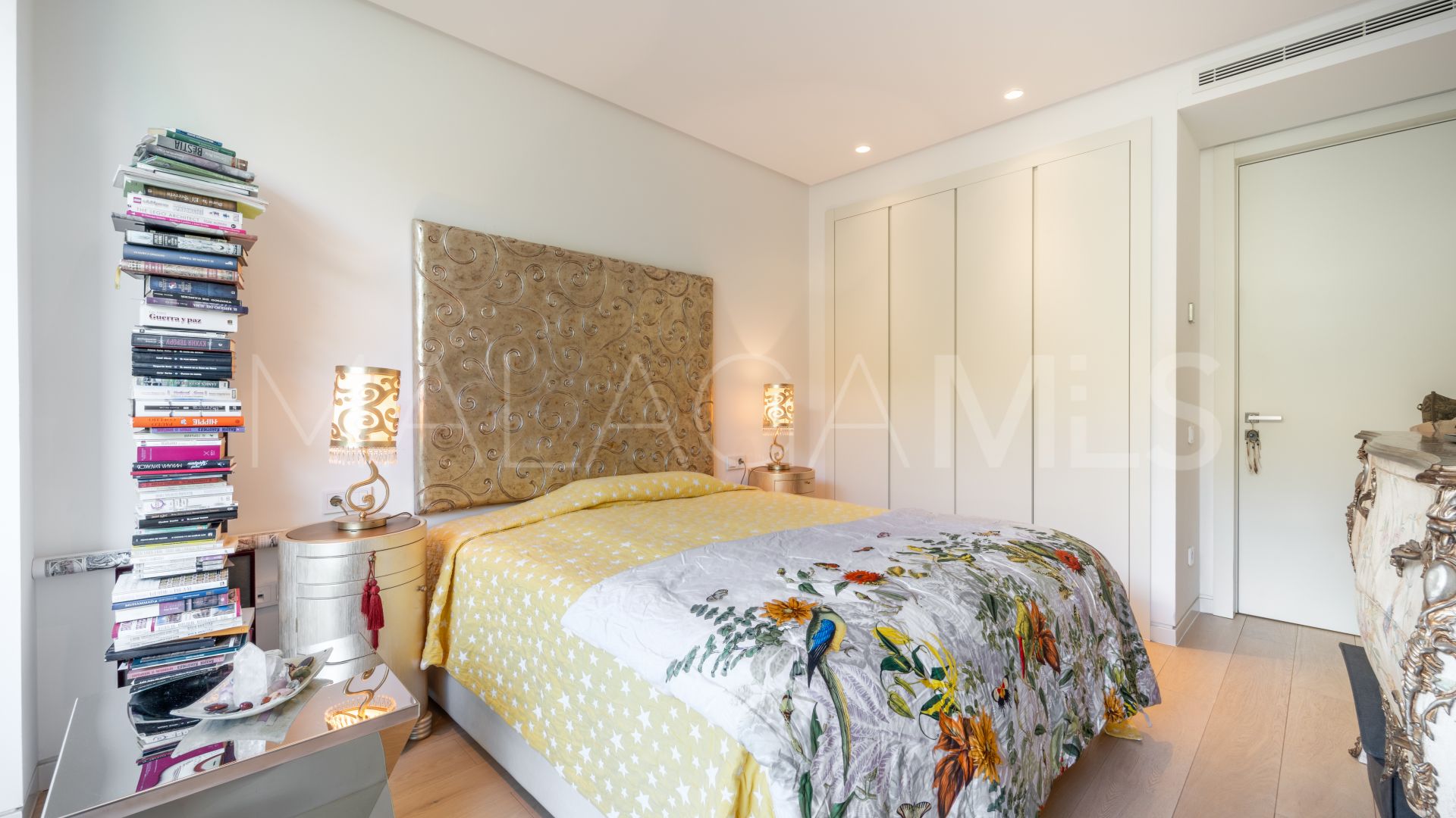 For sale ground floor apartment in Palo Alto with 3 bedrooms