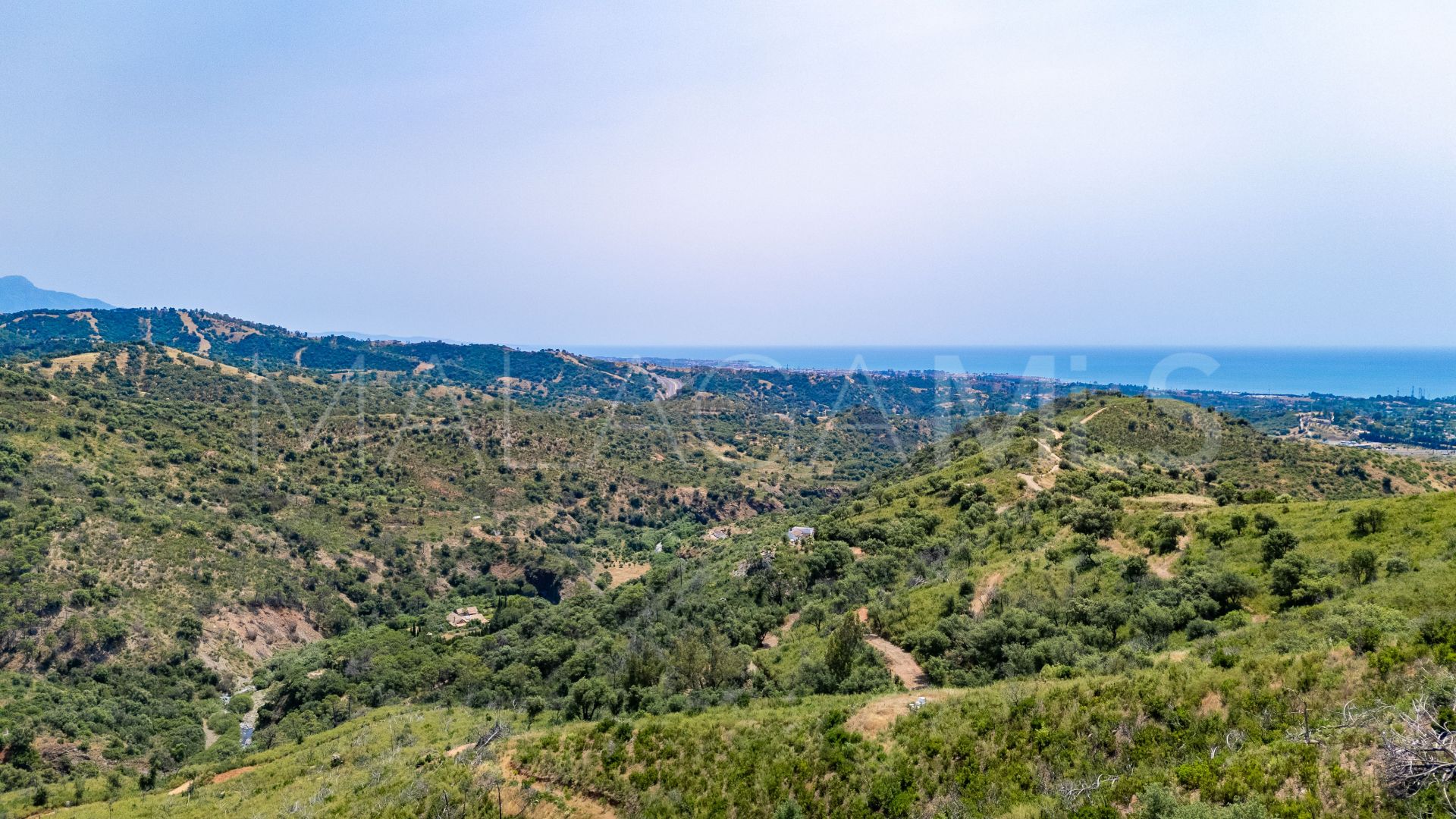 Se vende villa de 7 bedrooms in Altos de Estepona