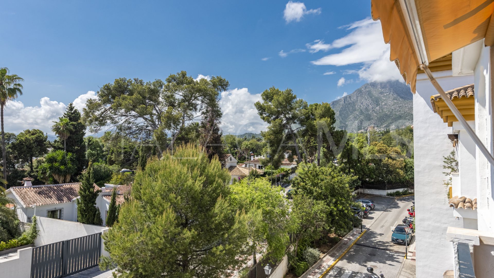 Tvåvånings takvåning for sale in Los Pinos de Nagüeles