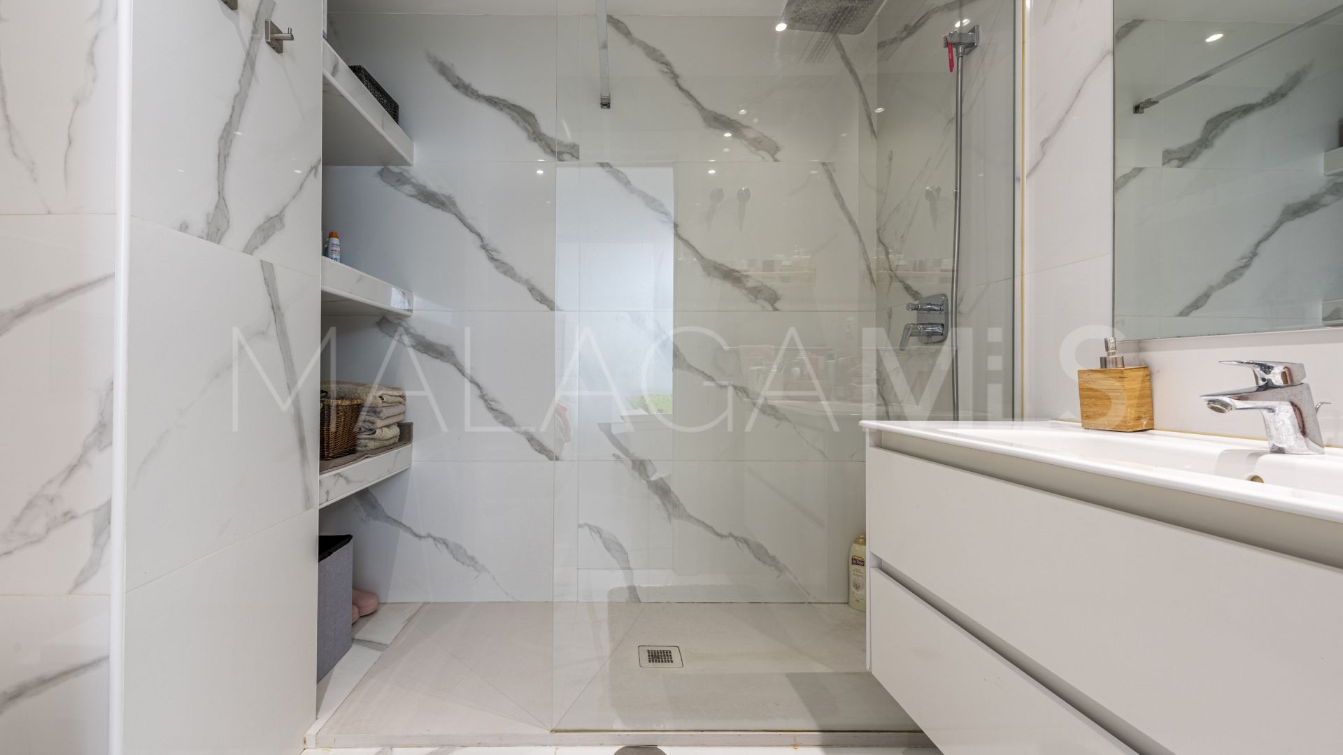 Tvåvånings takvåning for sale in Los Pinos de Nagüeles