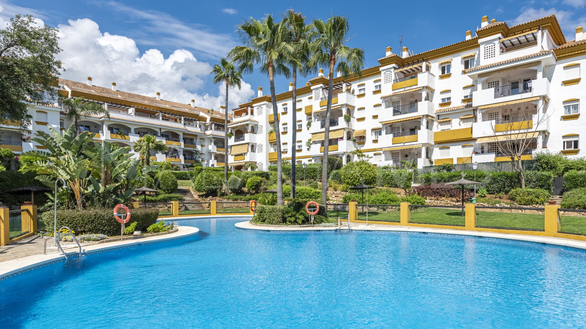 Tvåvånings takvåning for sale in Los Pinos de Nagüeles