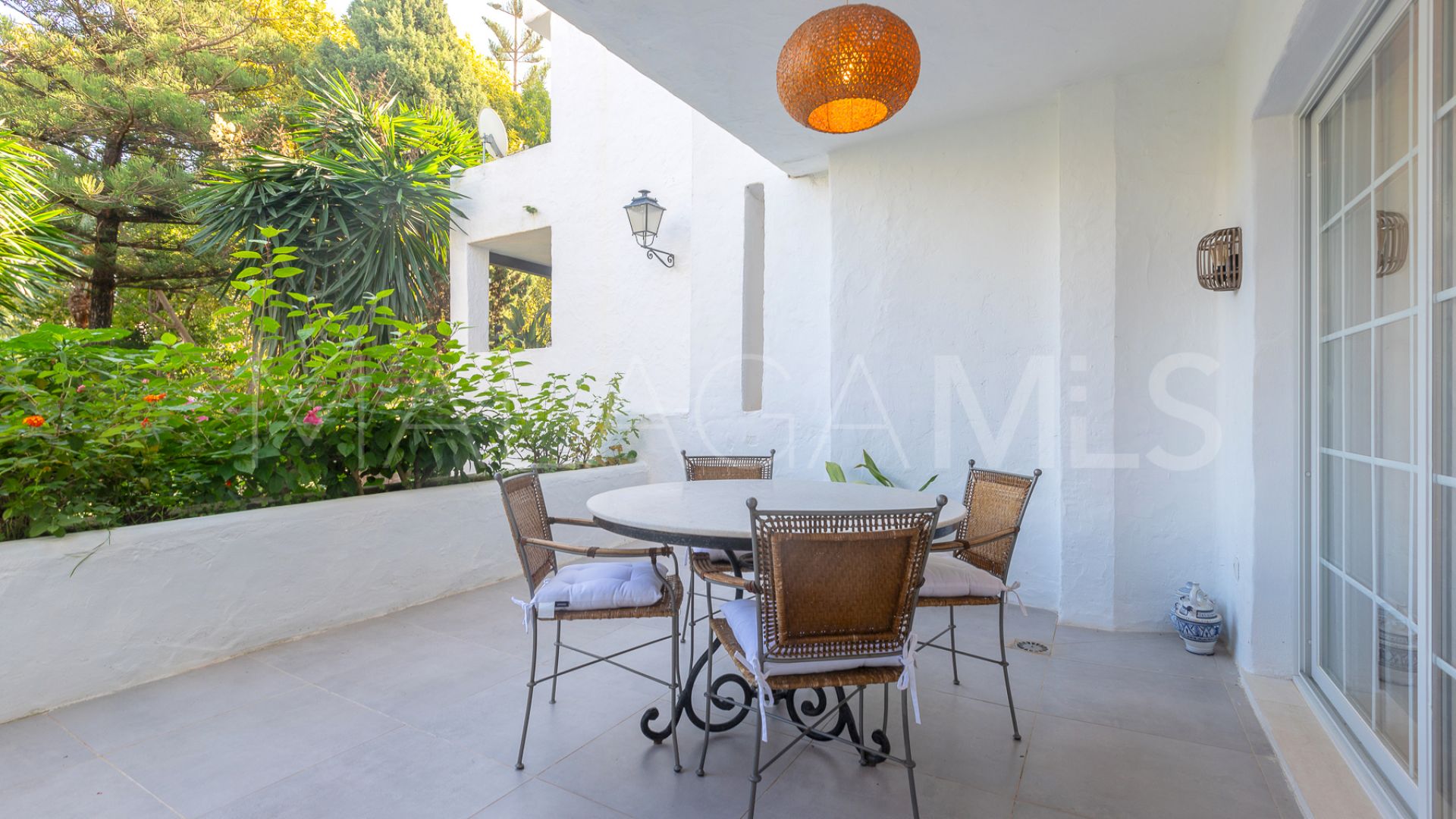 Buy apartamento planta baja de 2 bedrooms in Puente Romano II