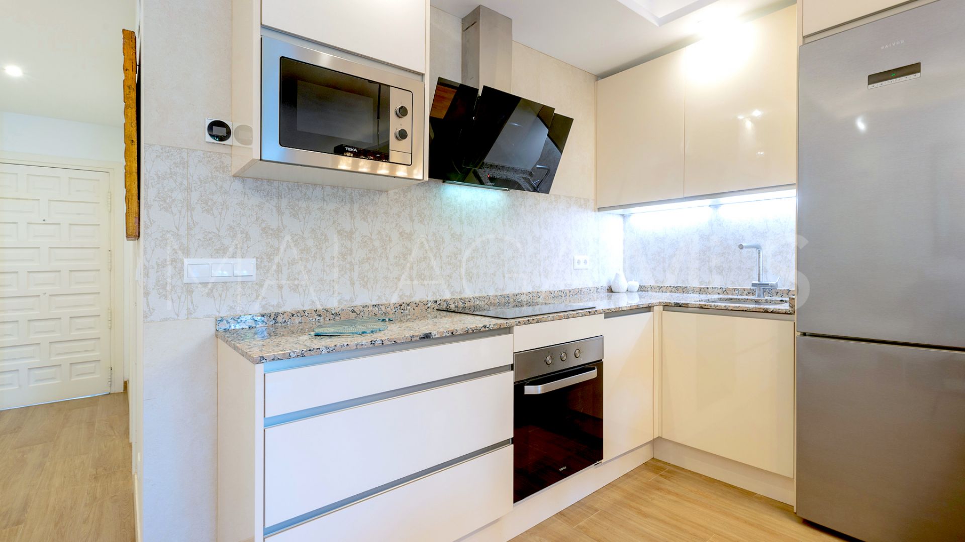 Buy apartamento planta baja de 2 bedrooms in Puente Romano II