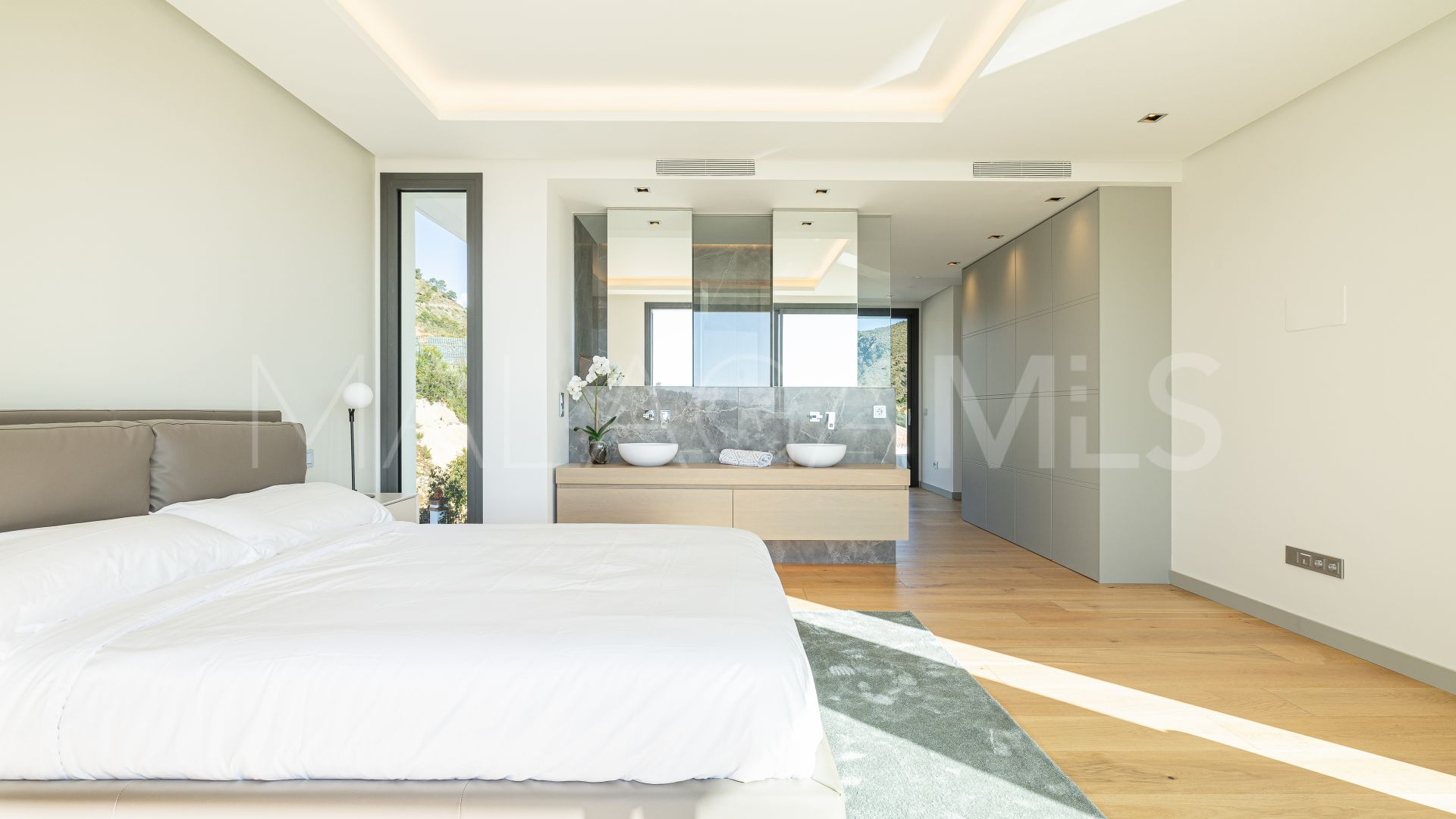 Villa for sale in Lomas de La Quinta