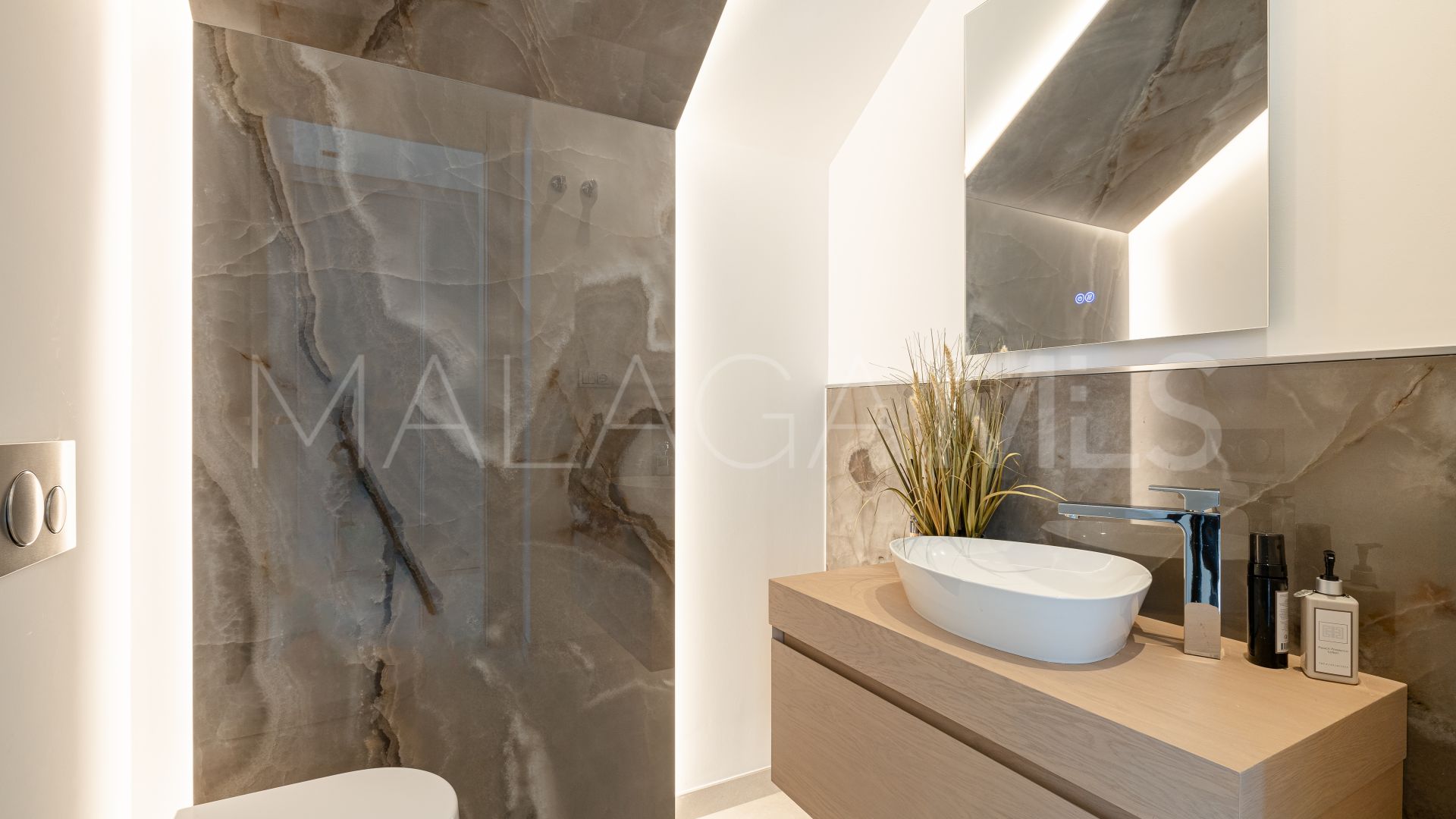 Villa for sale in Lomas de La Quinta