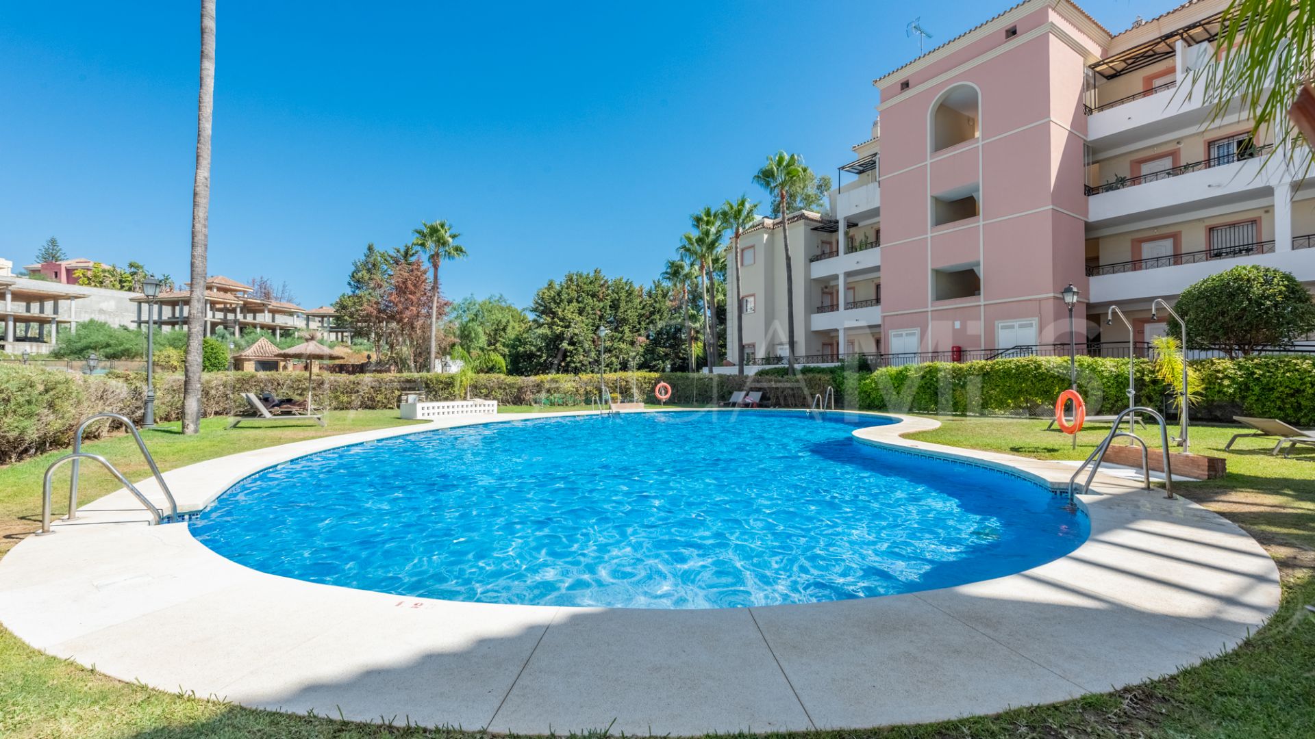 Zweistöckiges penthouse for sale in River Garden