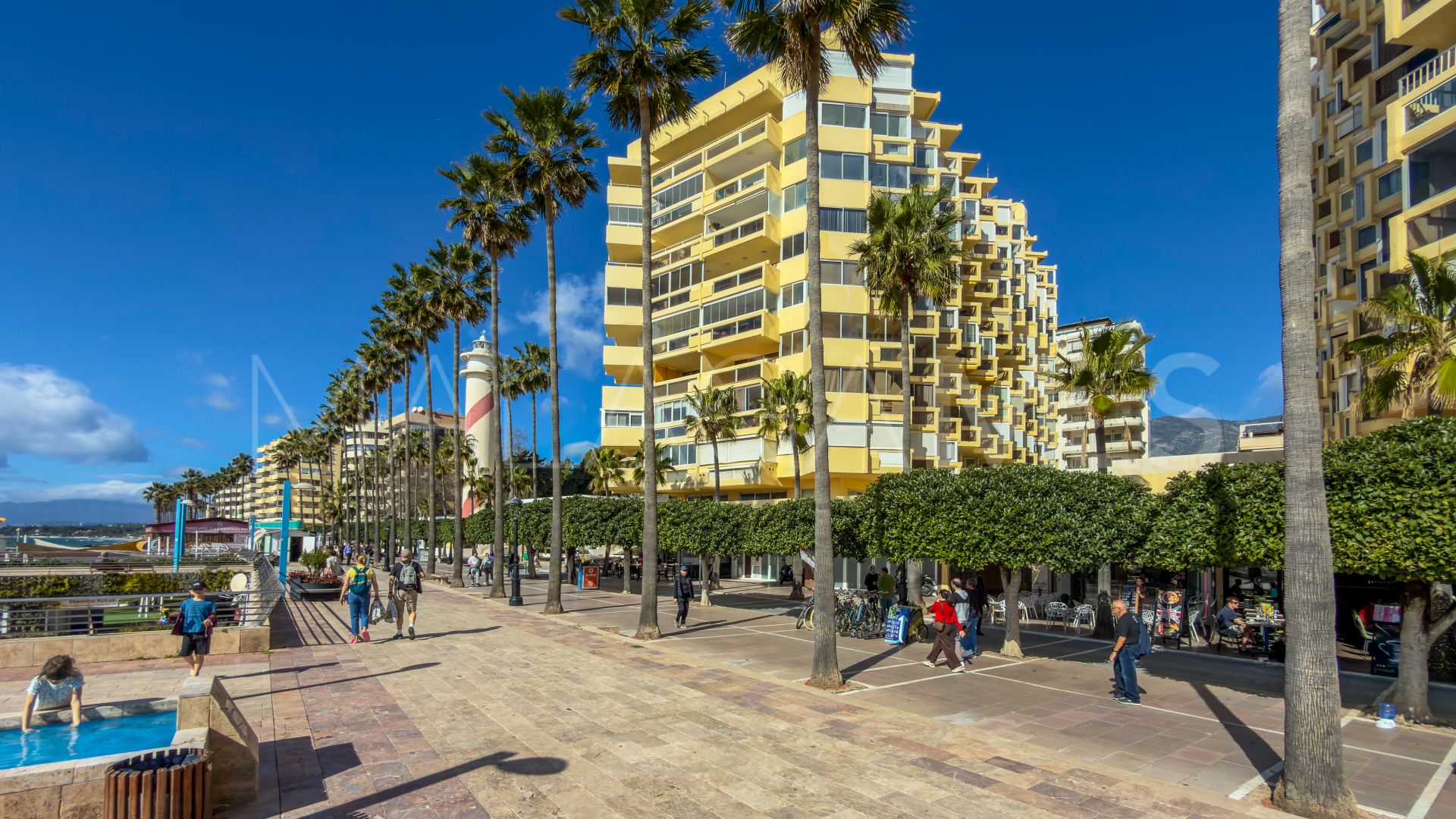 Kommersiella lokaler for sale in Marbella Centro