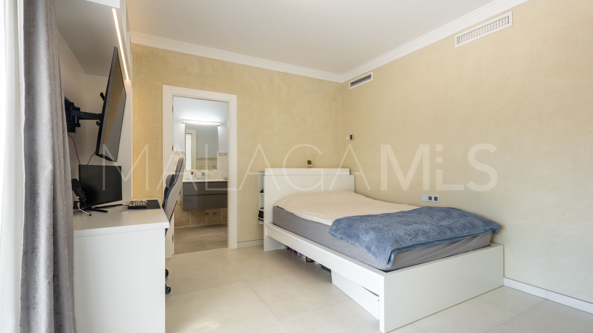 Villa for sale in La Alqueria