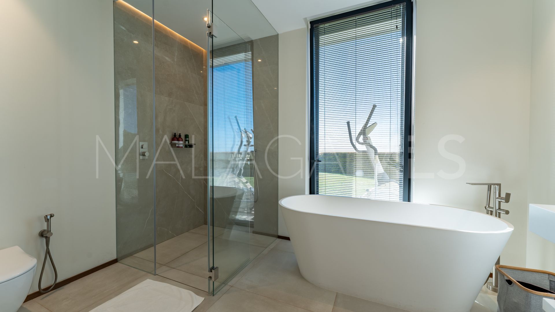 Villa for sale in Los Arqueros
