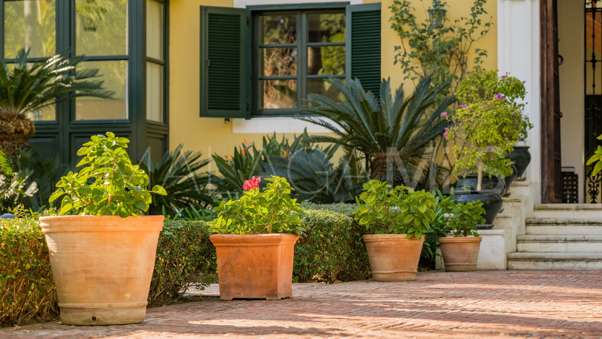 Villa for sale in Las Lomas del Marbella Club