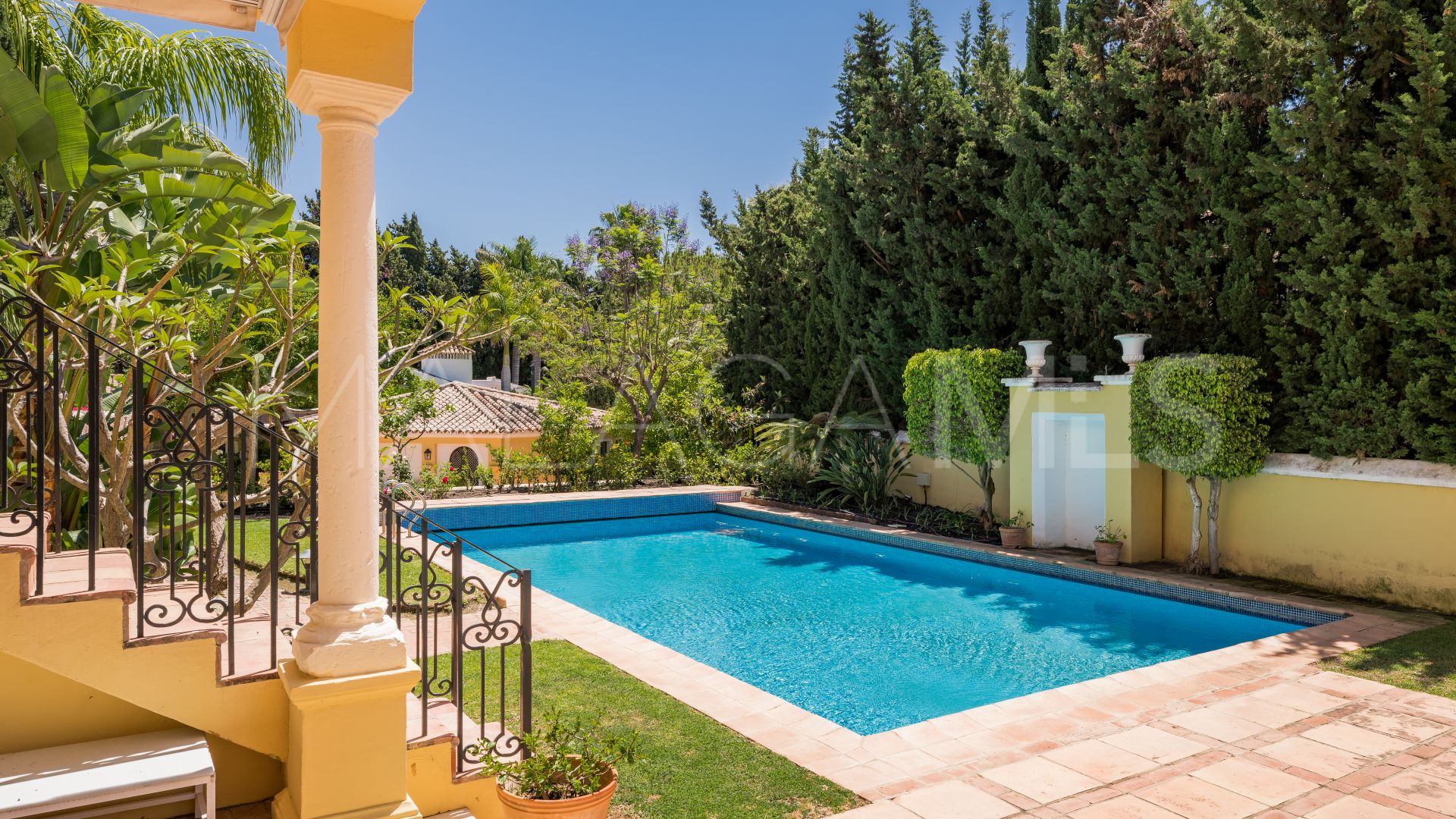 Villa for sale in Las Lomas del Marbella Club