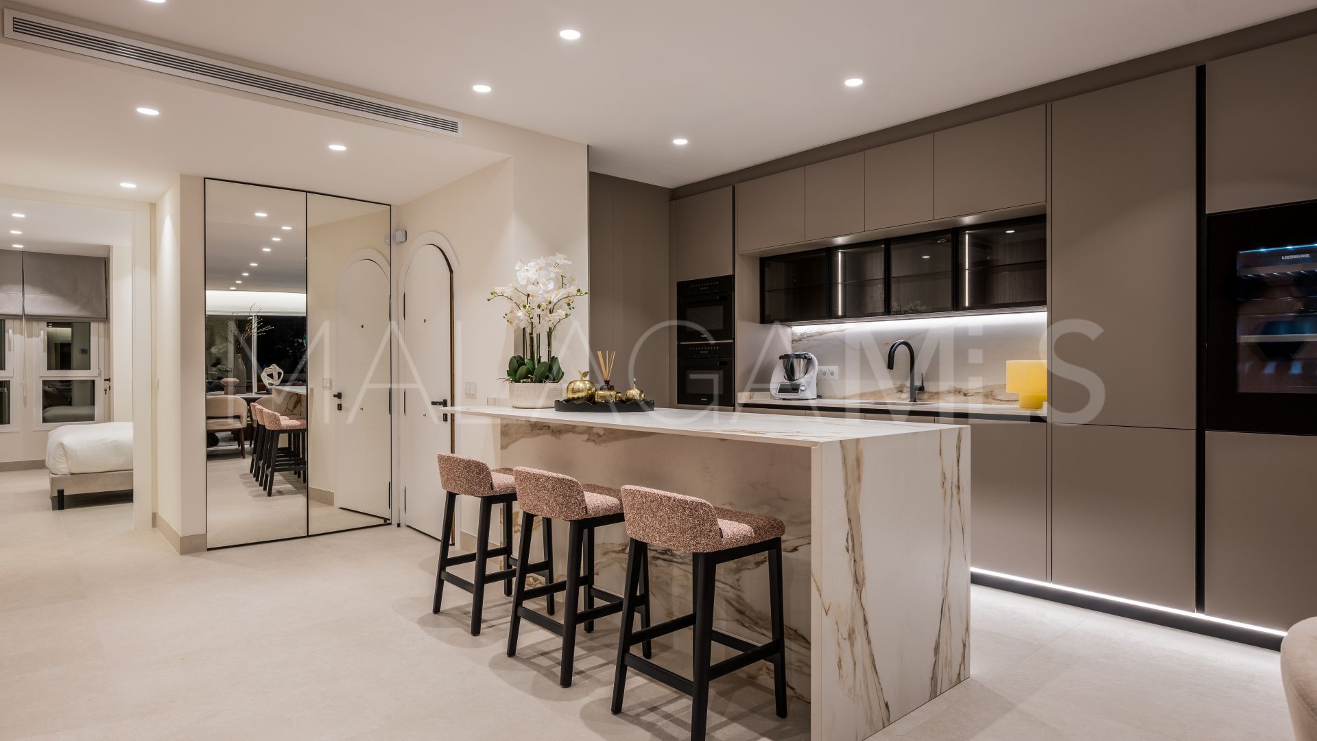Buy Los Monteros Palm Beach apartment with 3 bedrooms