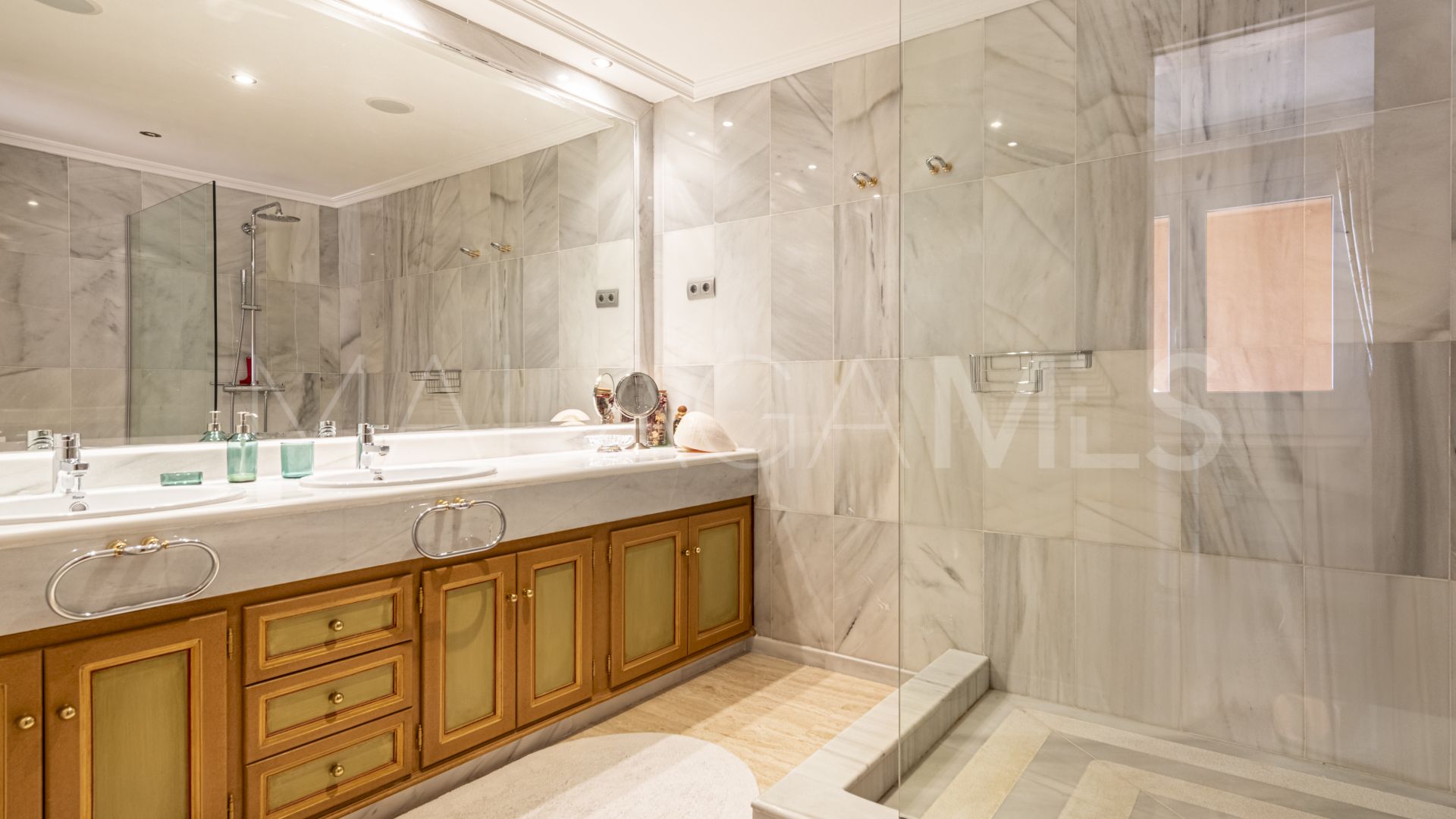 4 bedrooms Les Belvederes duplex penthouse for sale