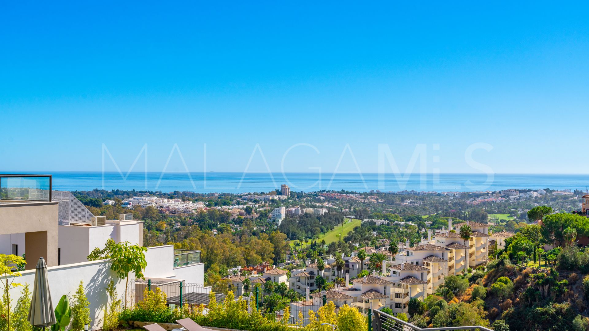 Lägenhet for sale in Marbella Lake