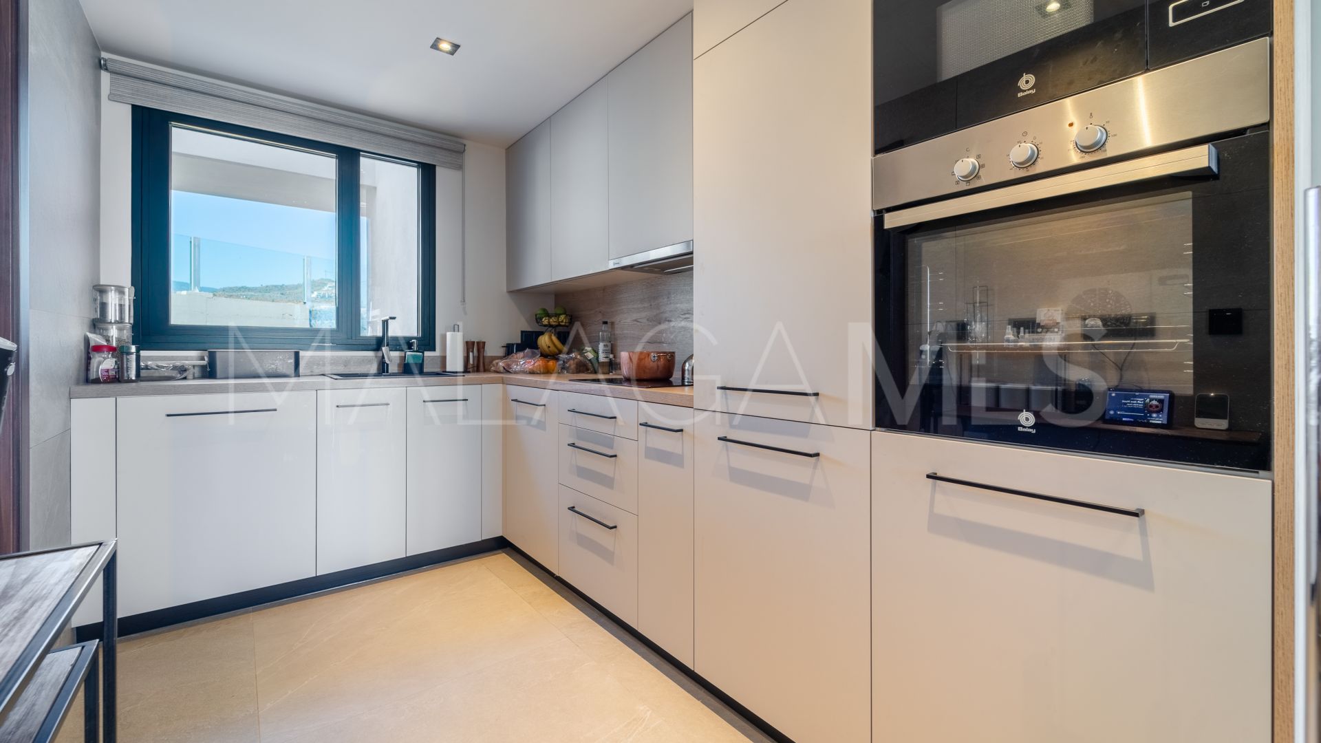 Lägenhet for sale in Marbella Lake